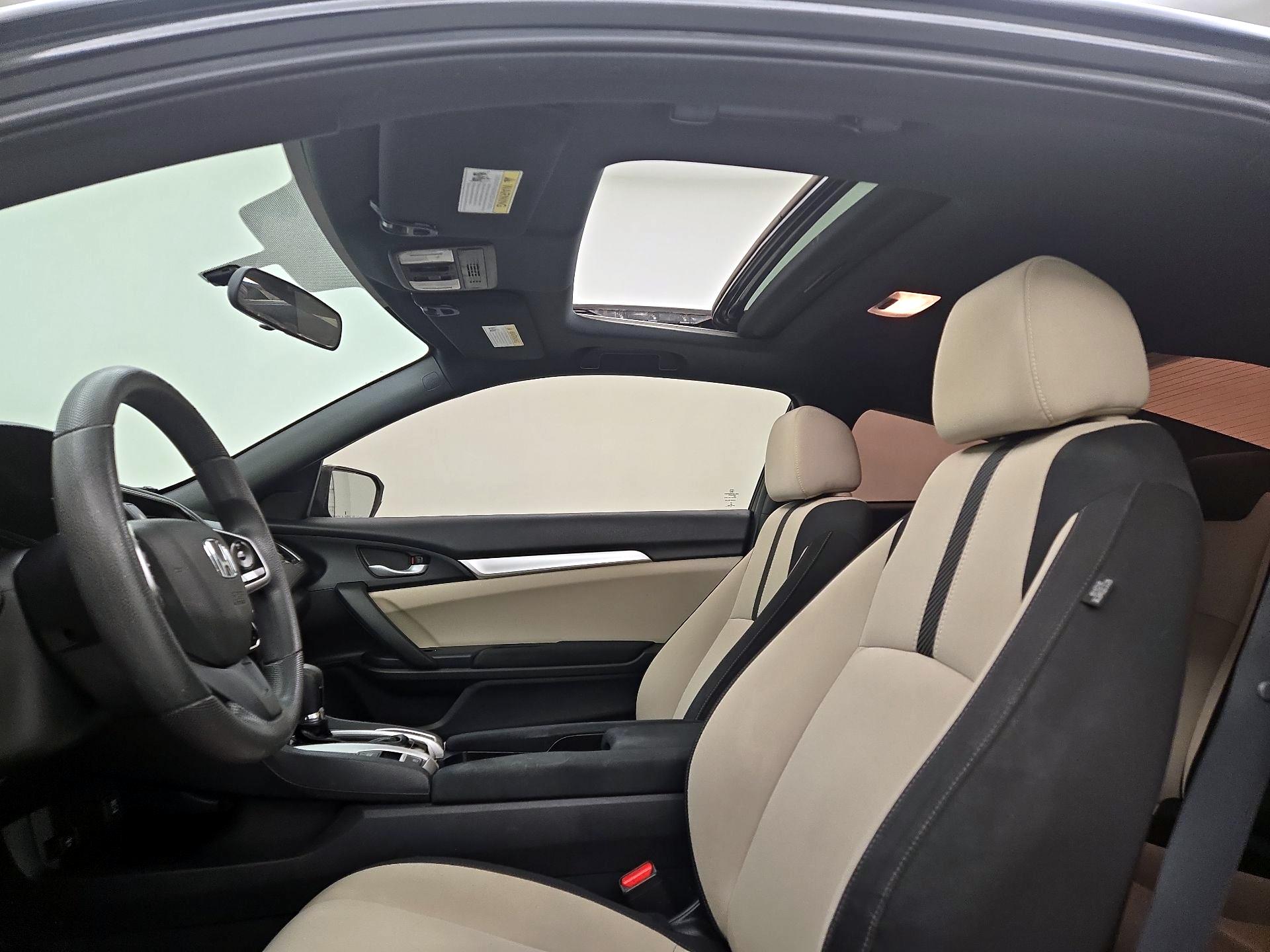 Thumbnail: 2016 Honda Civic - 18