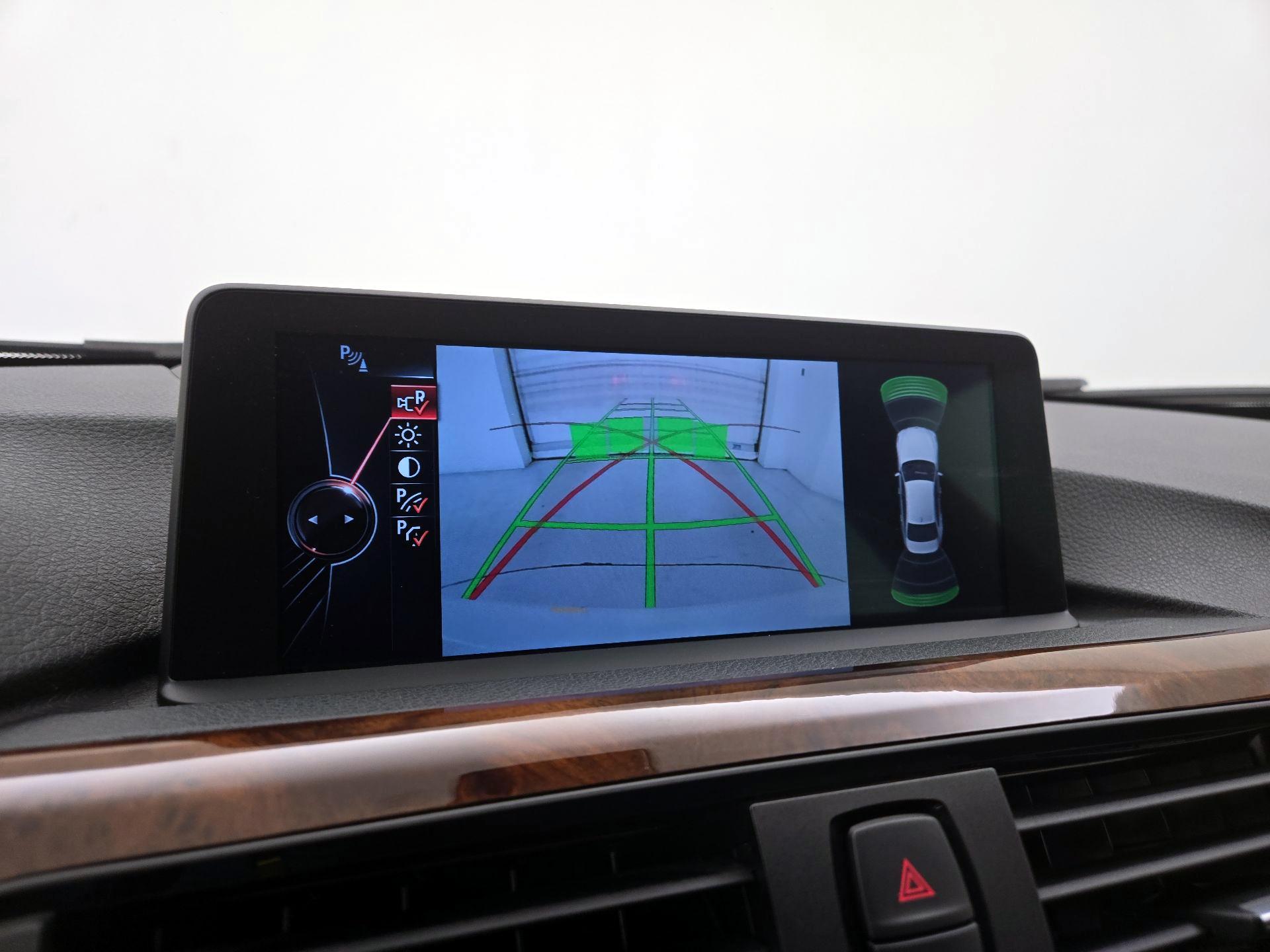 Thumbnail: 2014 BMW 3 Series - 15