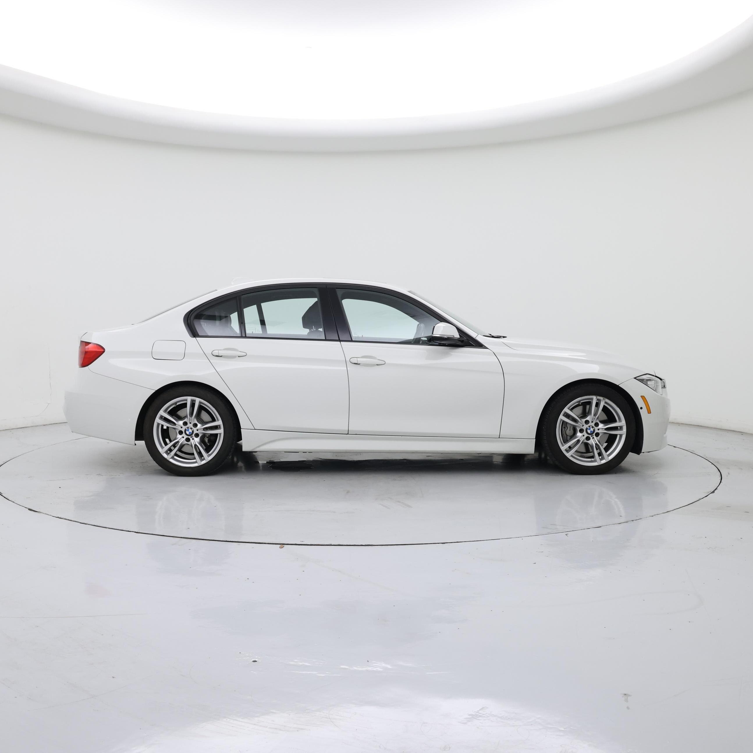 Thumbnail: 2014 BMW 3 Series - 7