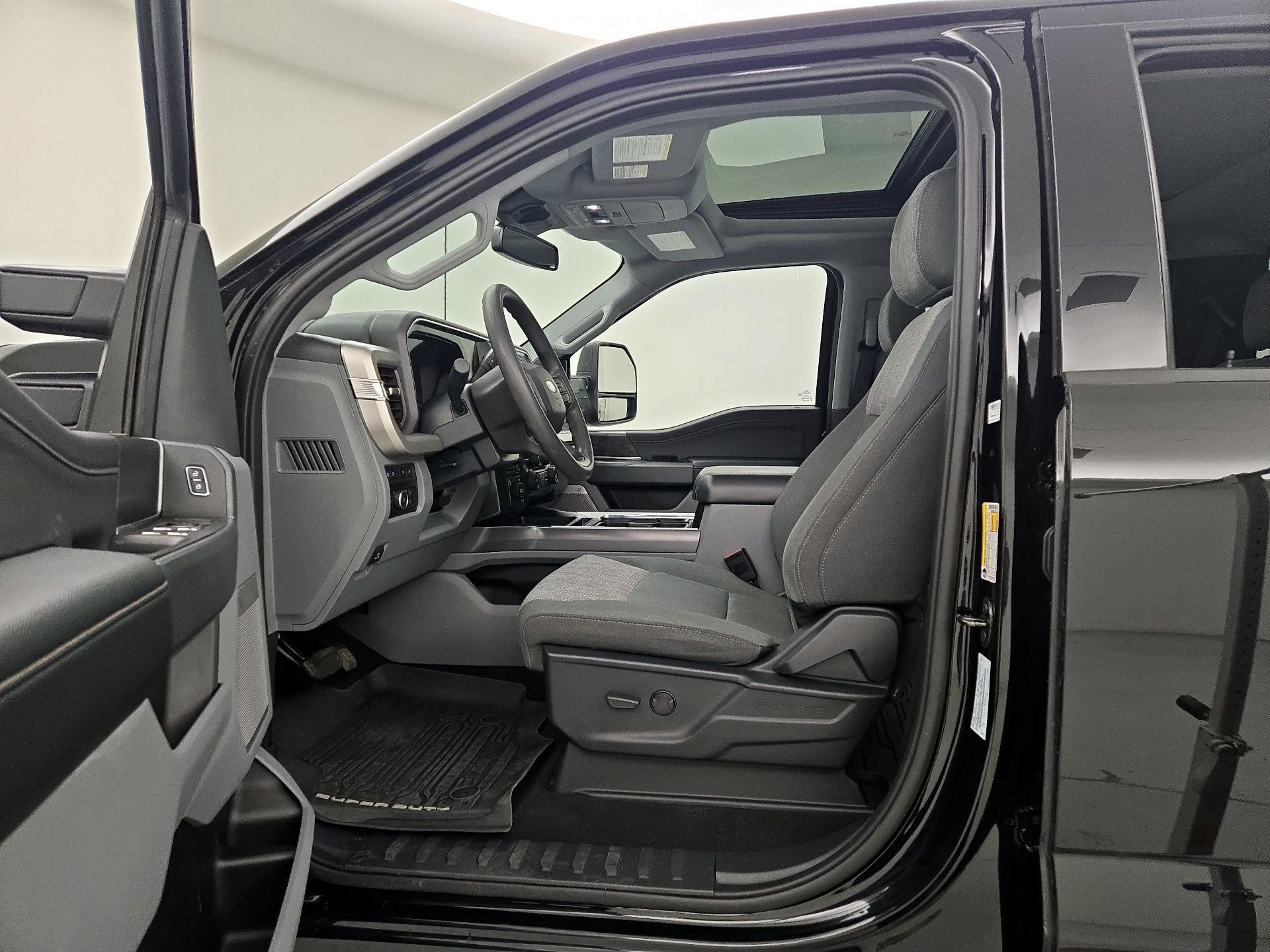 Thumbnail: 2023 Ford F-250 - 11