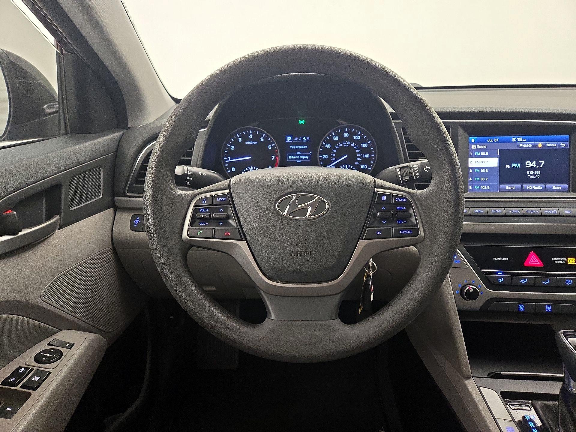 Thumbnail: 2018 Hyundai Elantra - 10