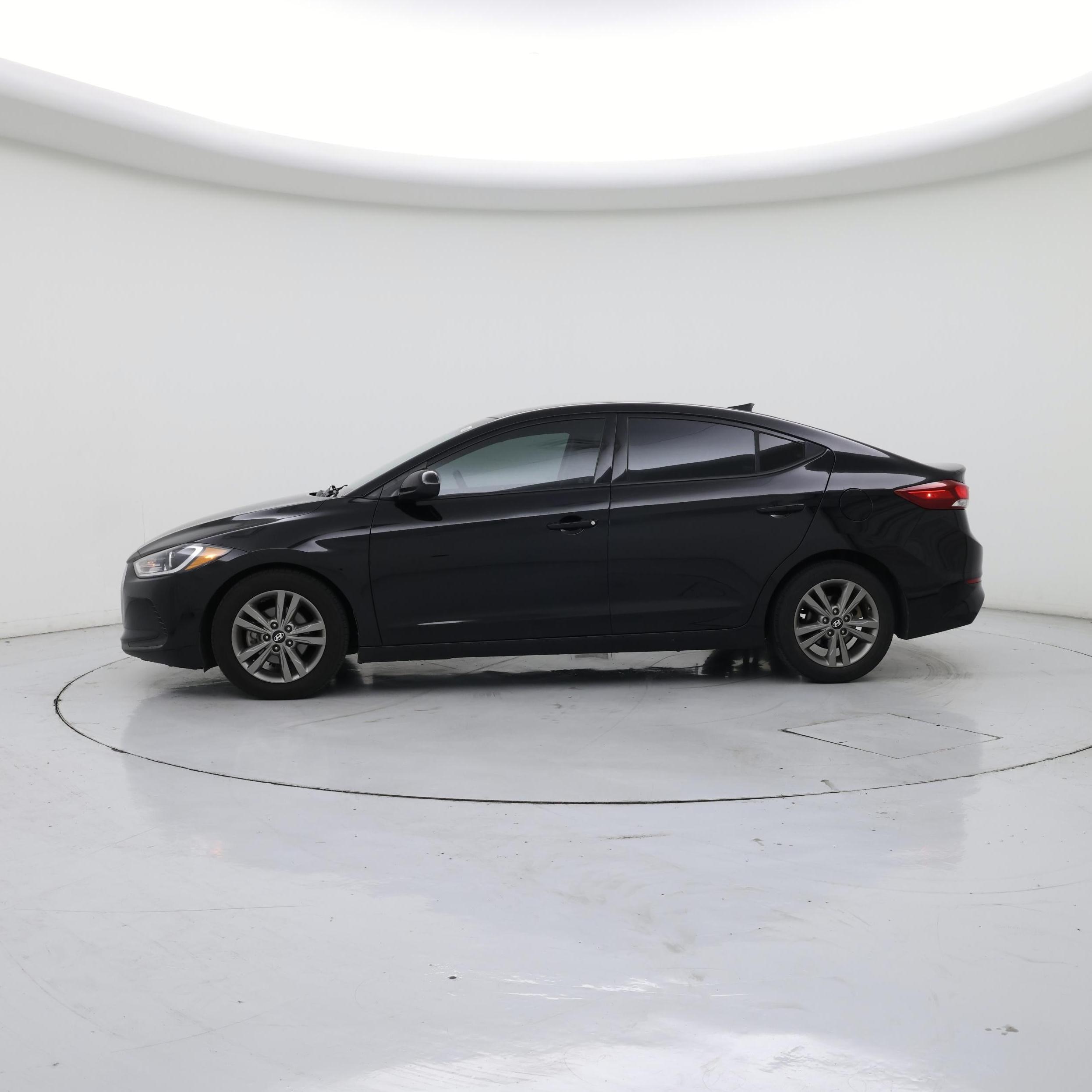Thumbnail: 2018 Hyundai Elantra - 3
