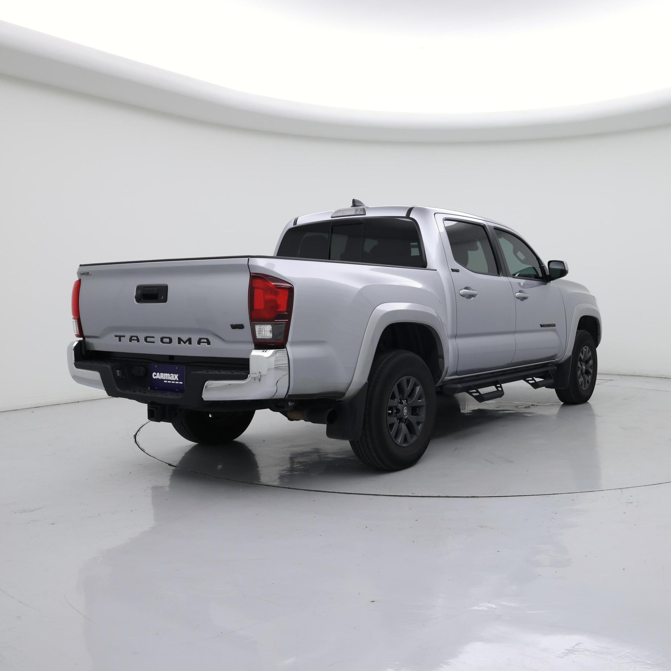 Thumbnail: 2022 Toyota Tacoma - 8