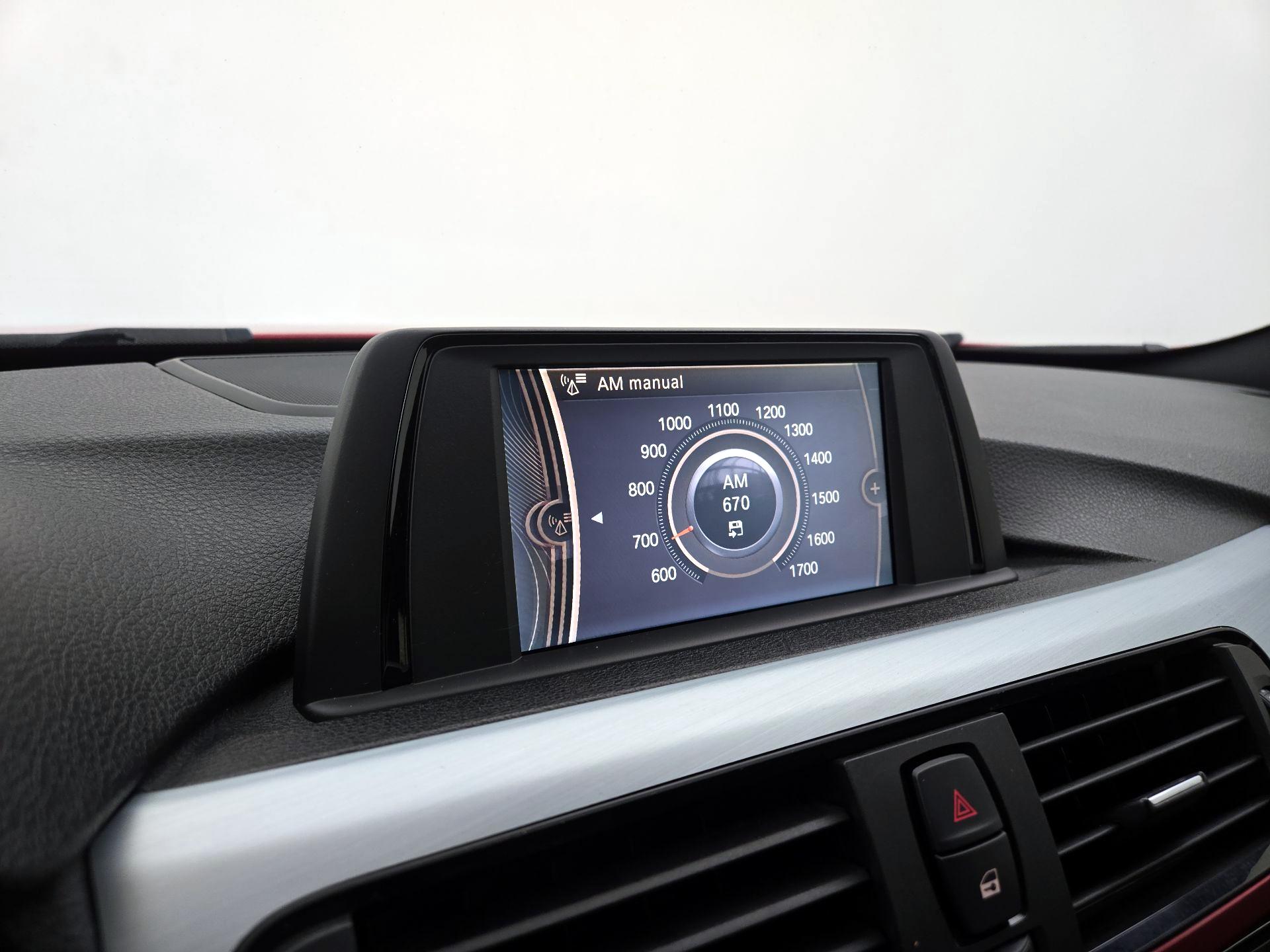 Thumbnail: 2014 BMW 4 Series - 14