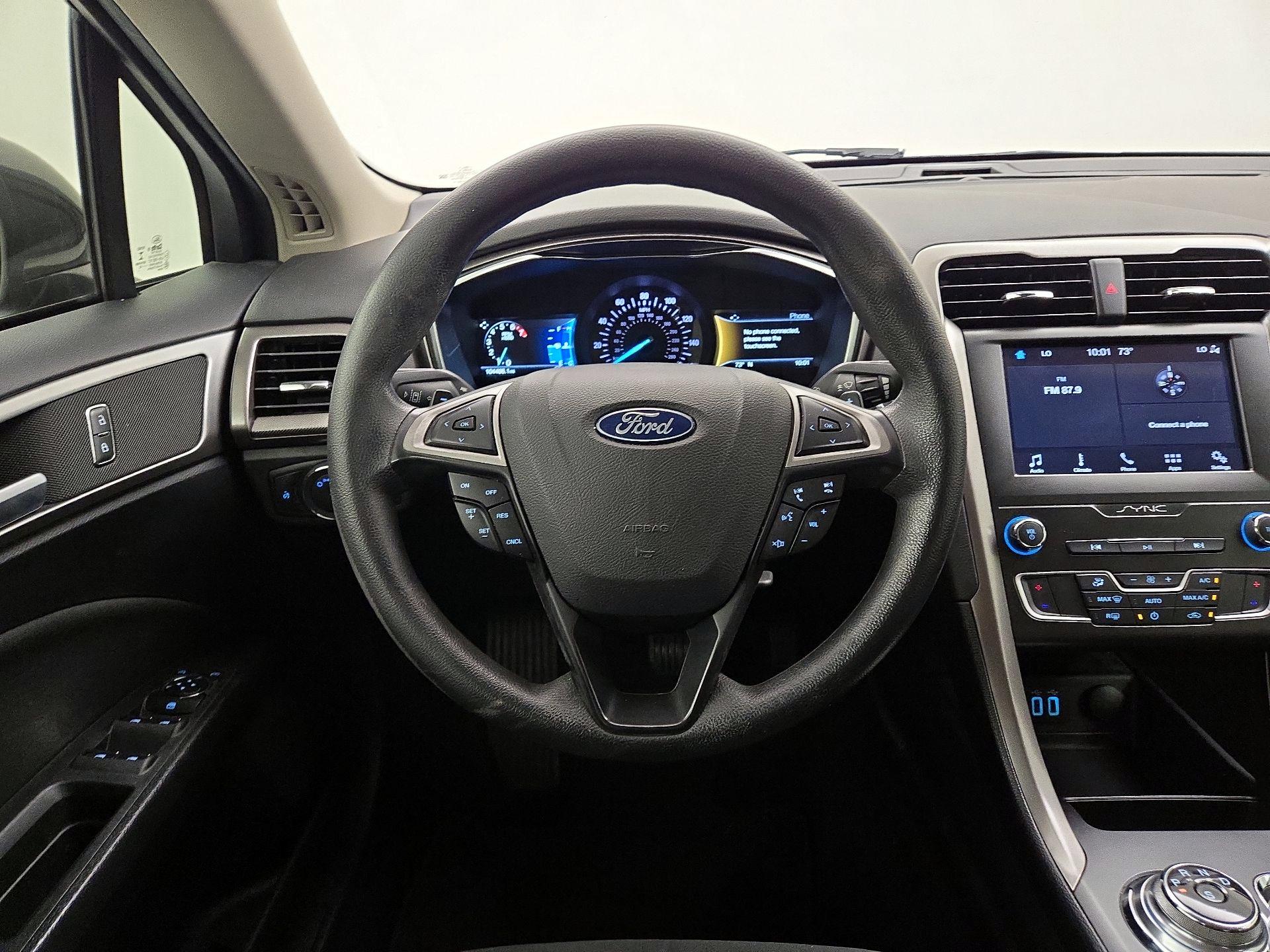 Thumbnail: 2019 Ford Fusion - 10