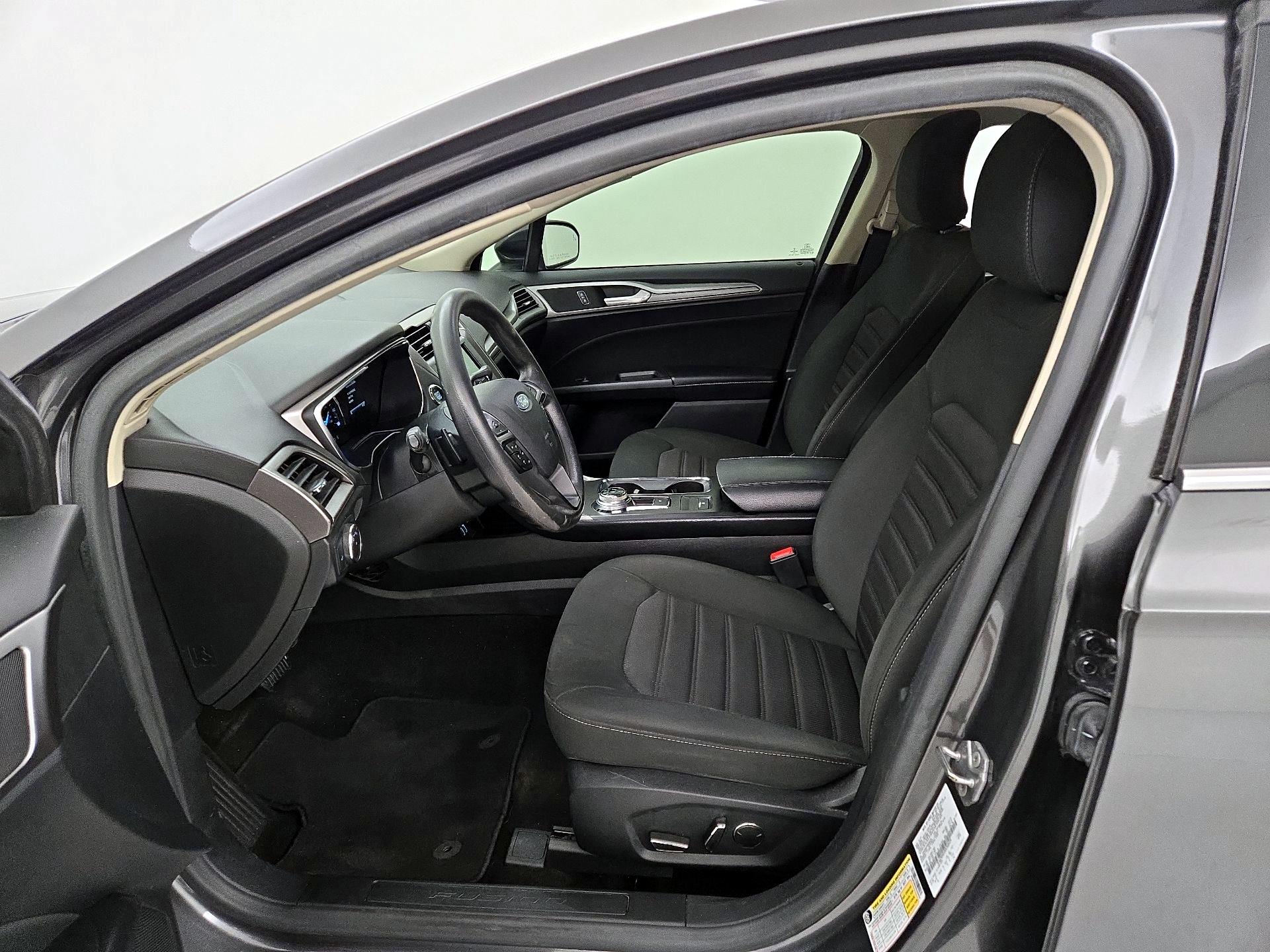 Thumbnail: 2019 Ford Fusion - 11