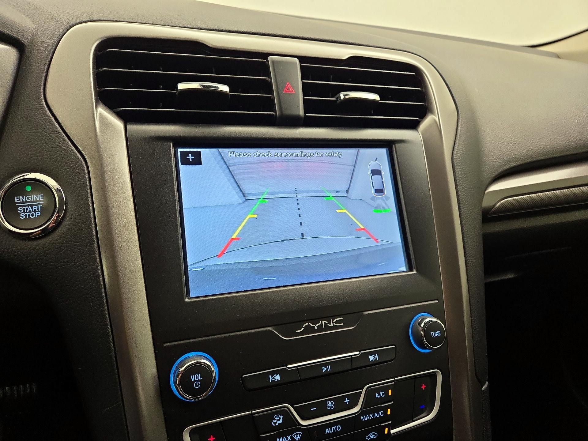 Thumbnail: 2019 Ford Fusion - 14