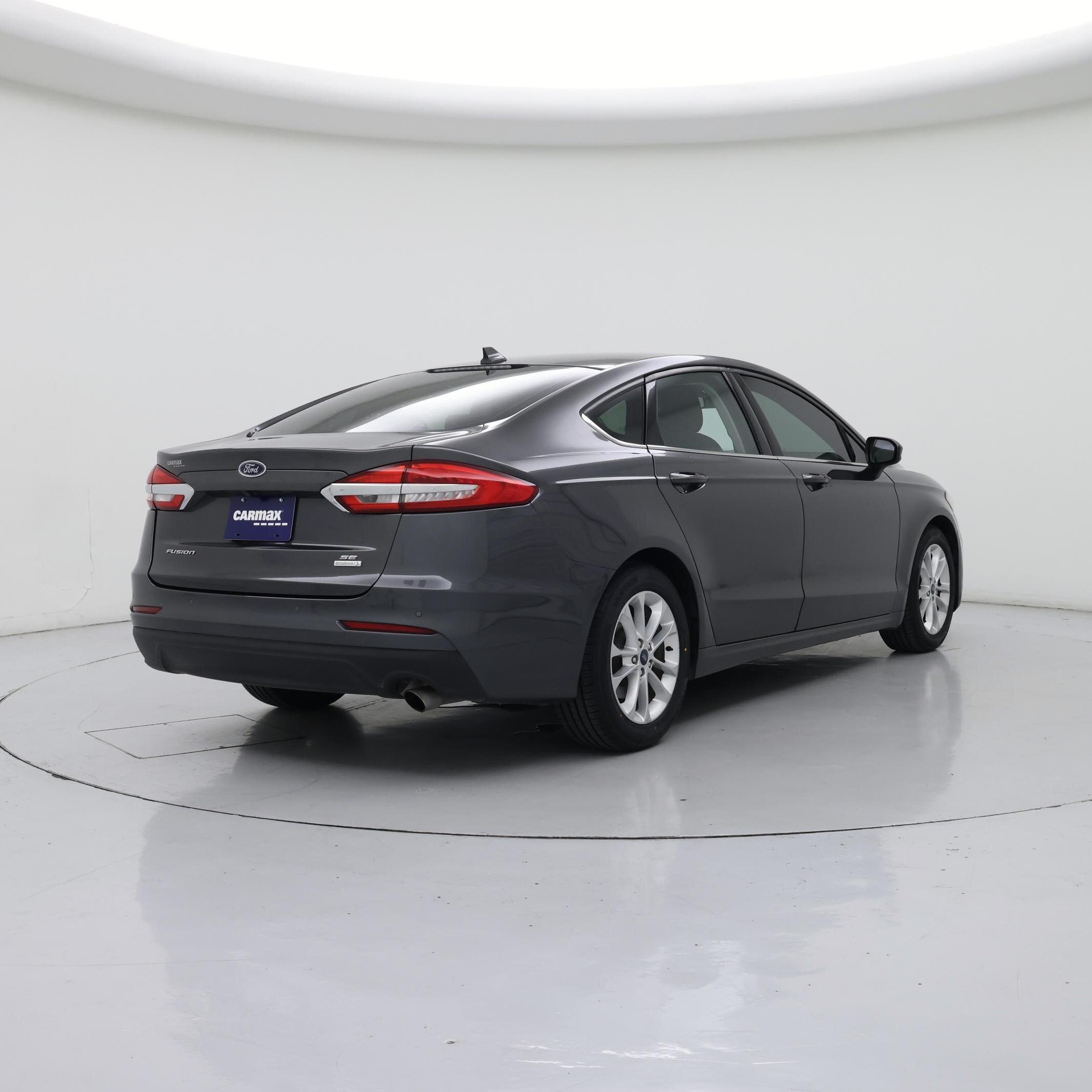 Thumbnail: 2019 Ford Fusion - 8