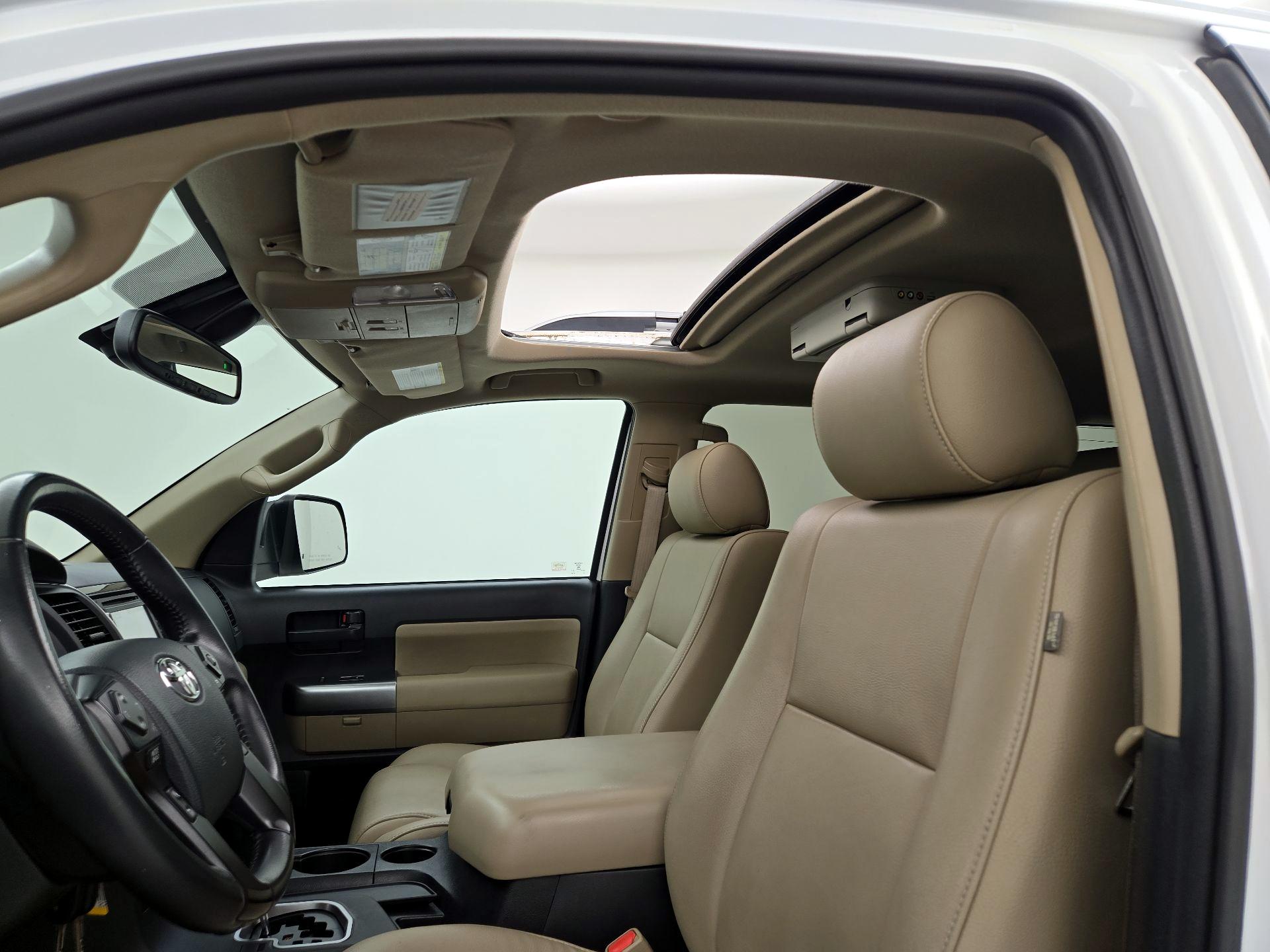 Thumbnail: 2019 Toyota Sequoia - 20