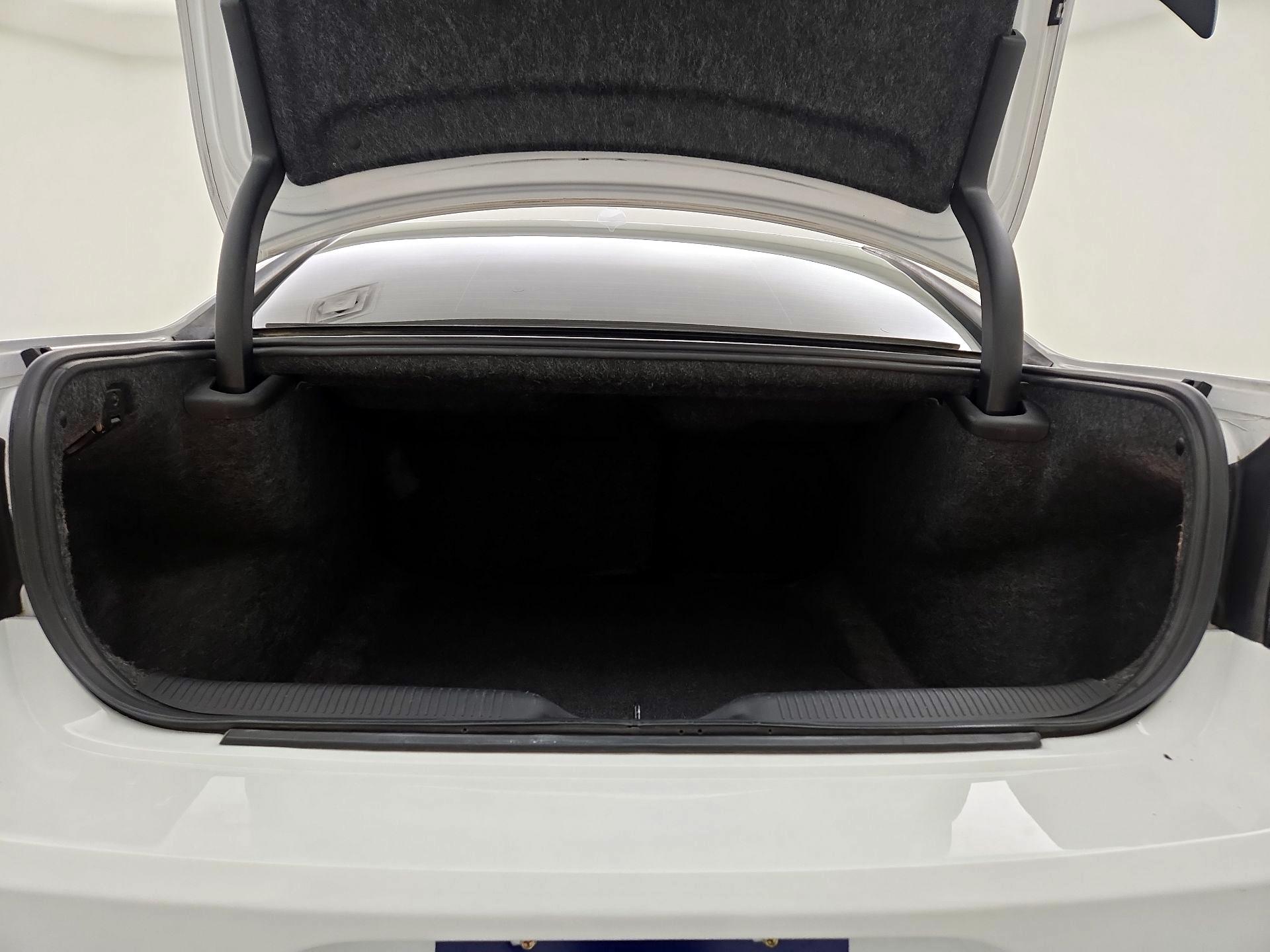 Thumbnail: 2020 Dodge Charger - 20