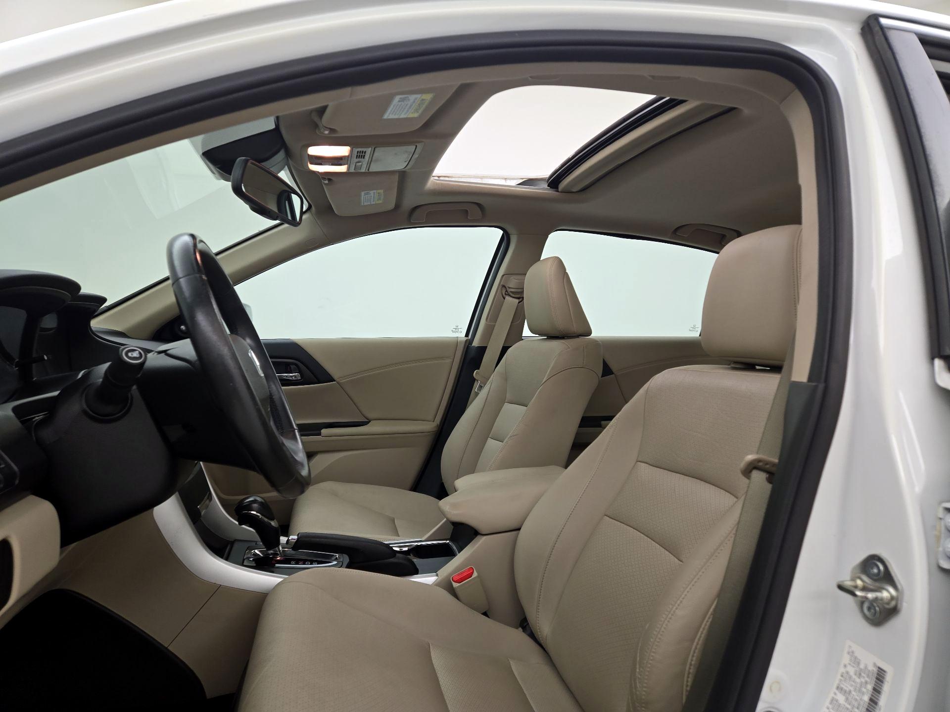 Thumbnail: 2014 Honda Accord - 19