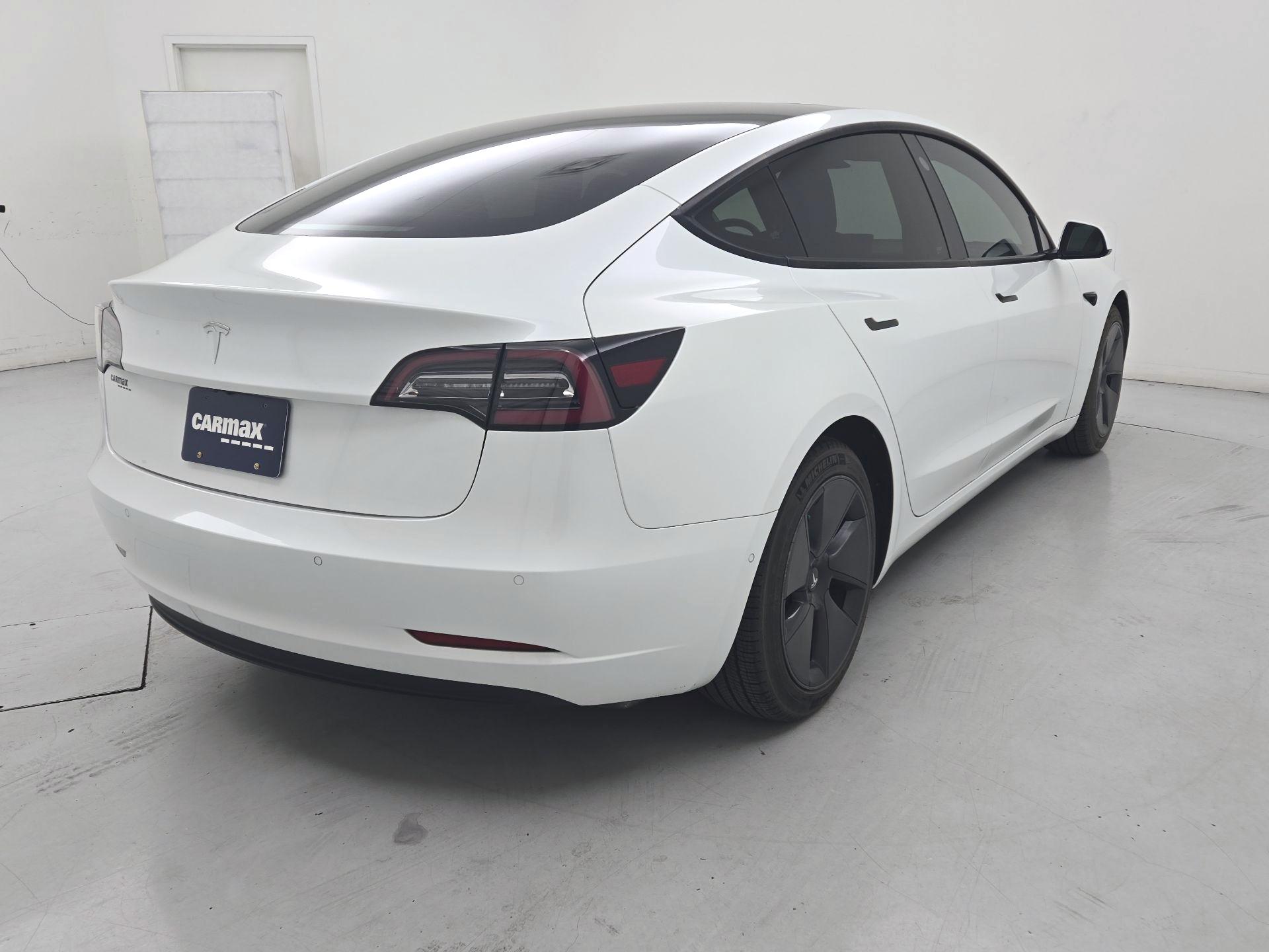 Thumbnail: 2021 Tesla Model 3 - 5