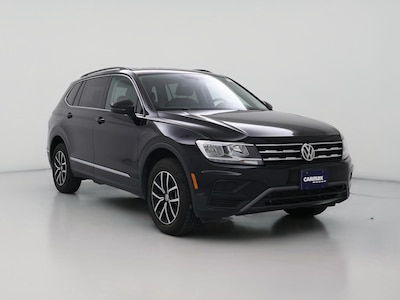 Black 2021 Volkswagen Tiguan SE