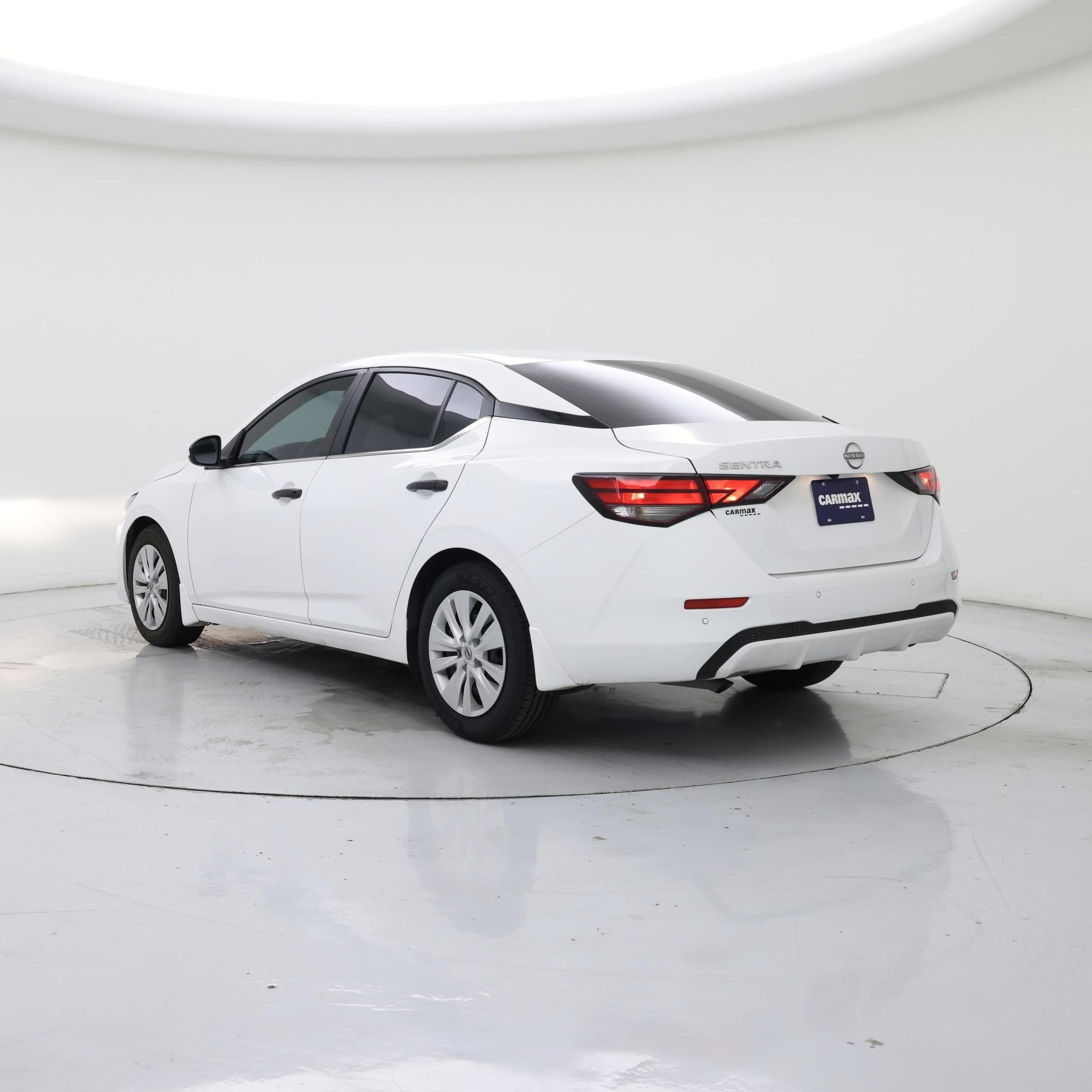 Thumbnail: 2021 Nissan Sentra - 2
