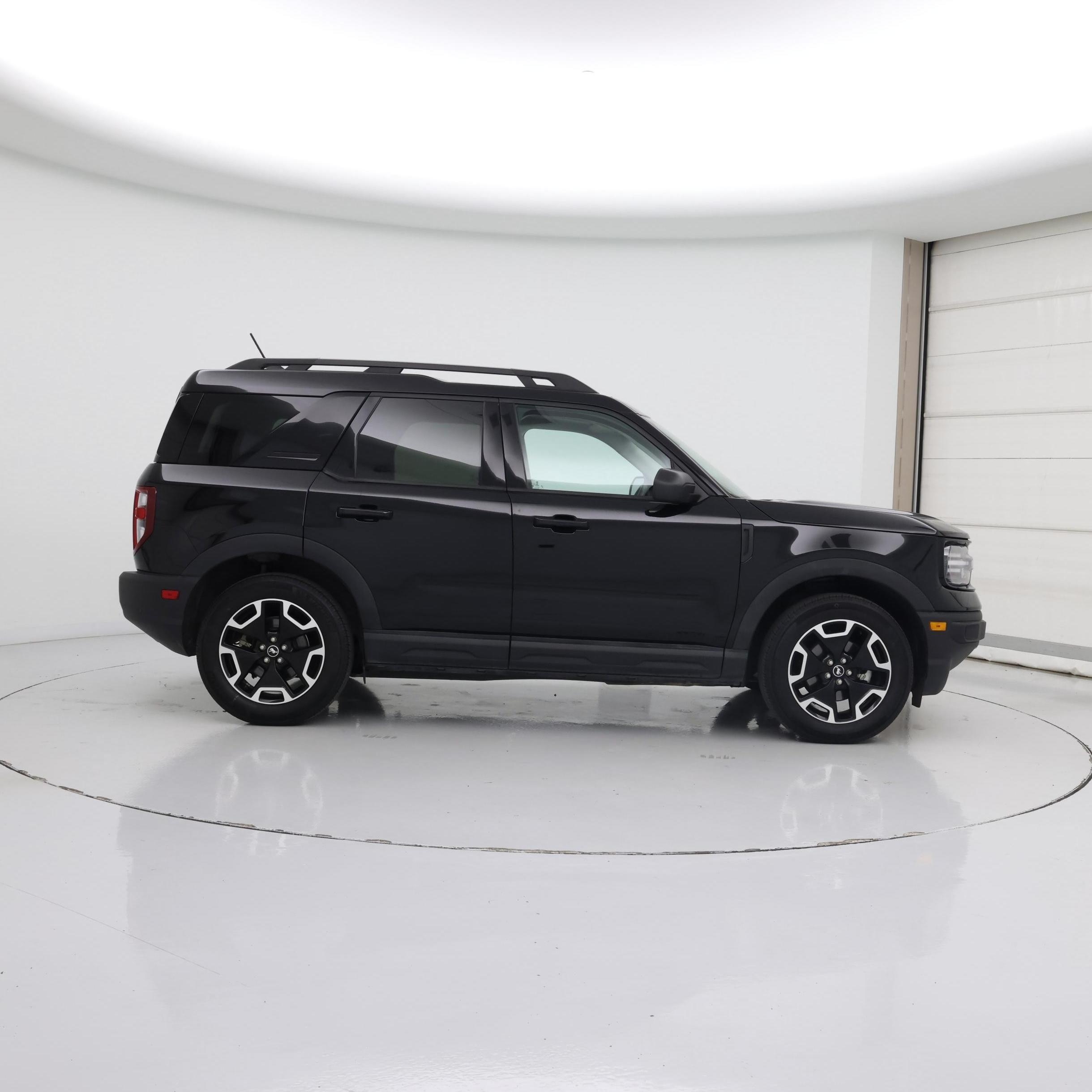 Thumbnail: 2023 Ford Bronco Sport - 7