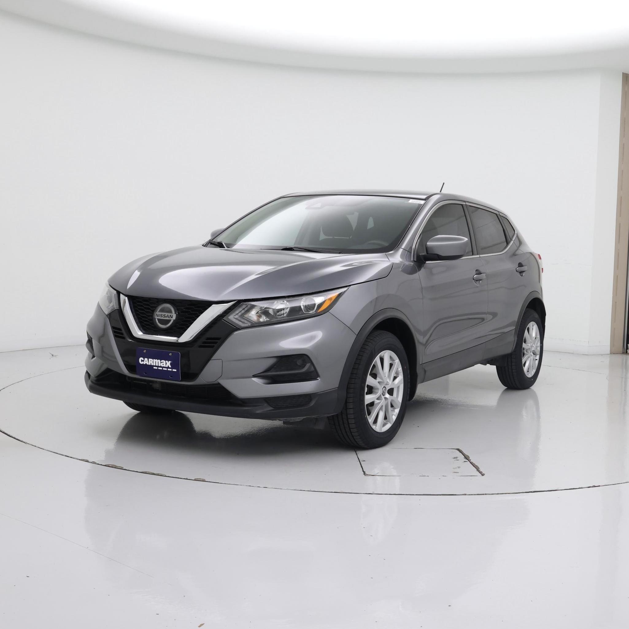 Thumbnail: 2020 Nissan Rogue Sport - 4