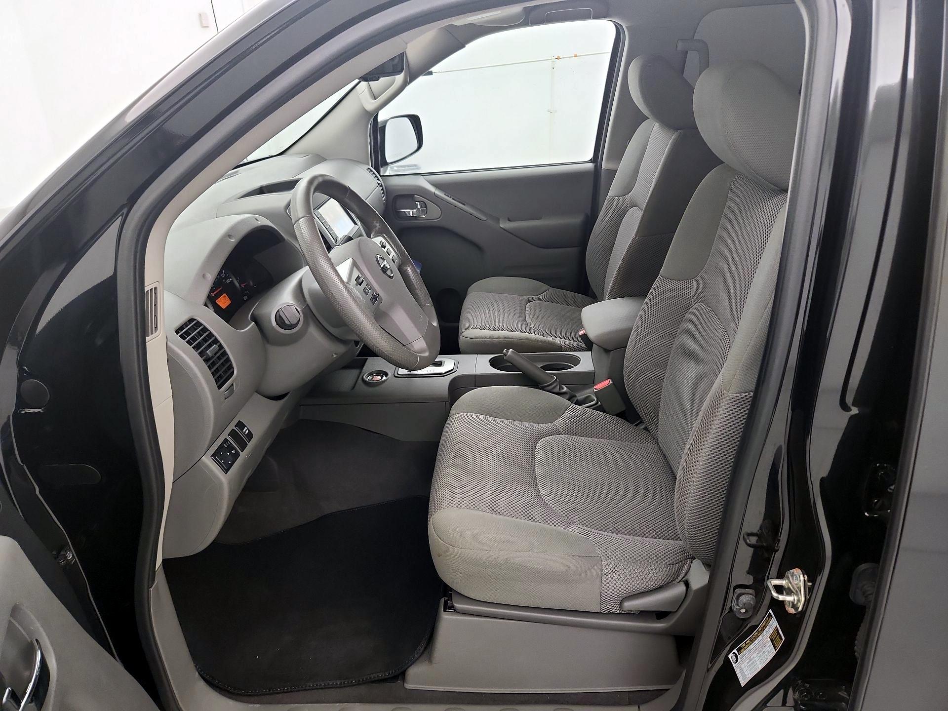 Thumbnail: 2020 Nissan Frontier - 11