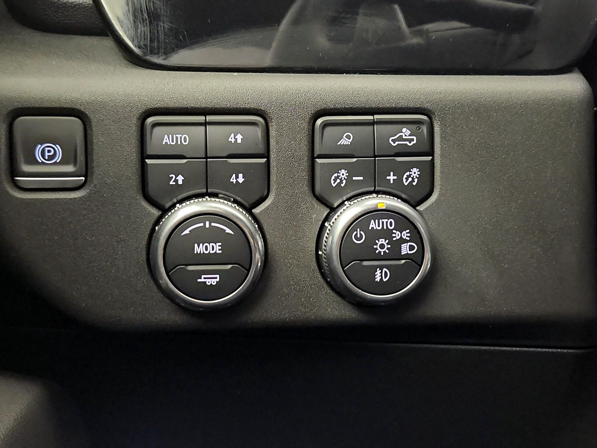 Thumbnail: 2023 GMC Sierra 1500 - 13