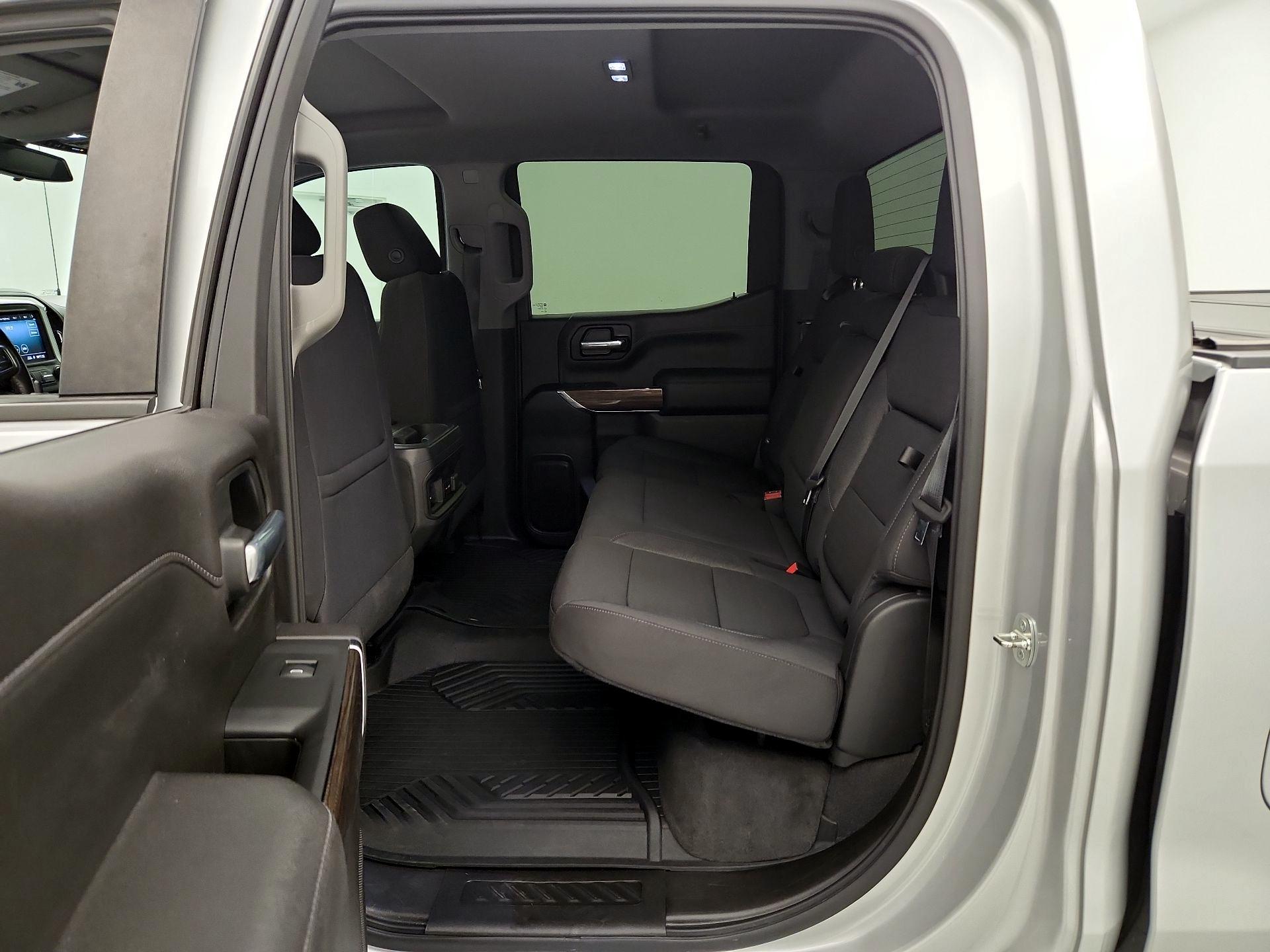 Thumbnail: 2021 Chevrolet Silverado 1500 - 19