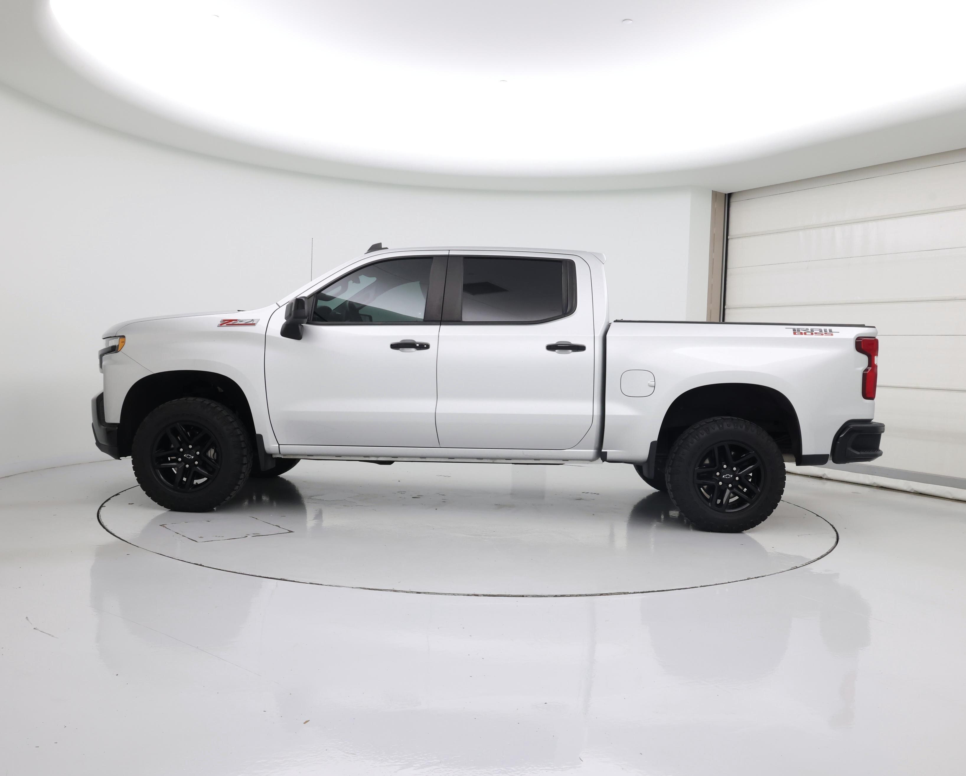 Thumbnail: 2021 Chevrolet Silverado 1500 - 3