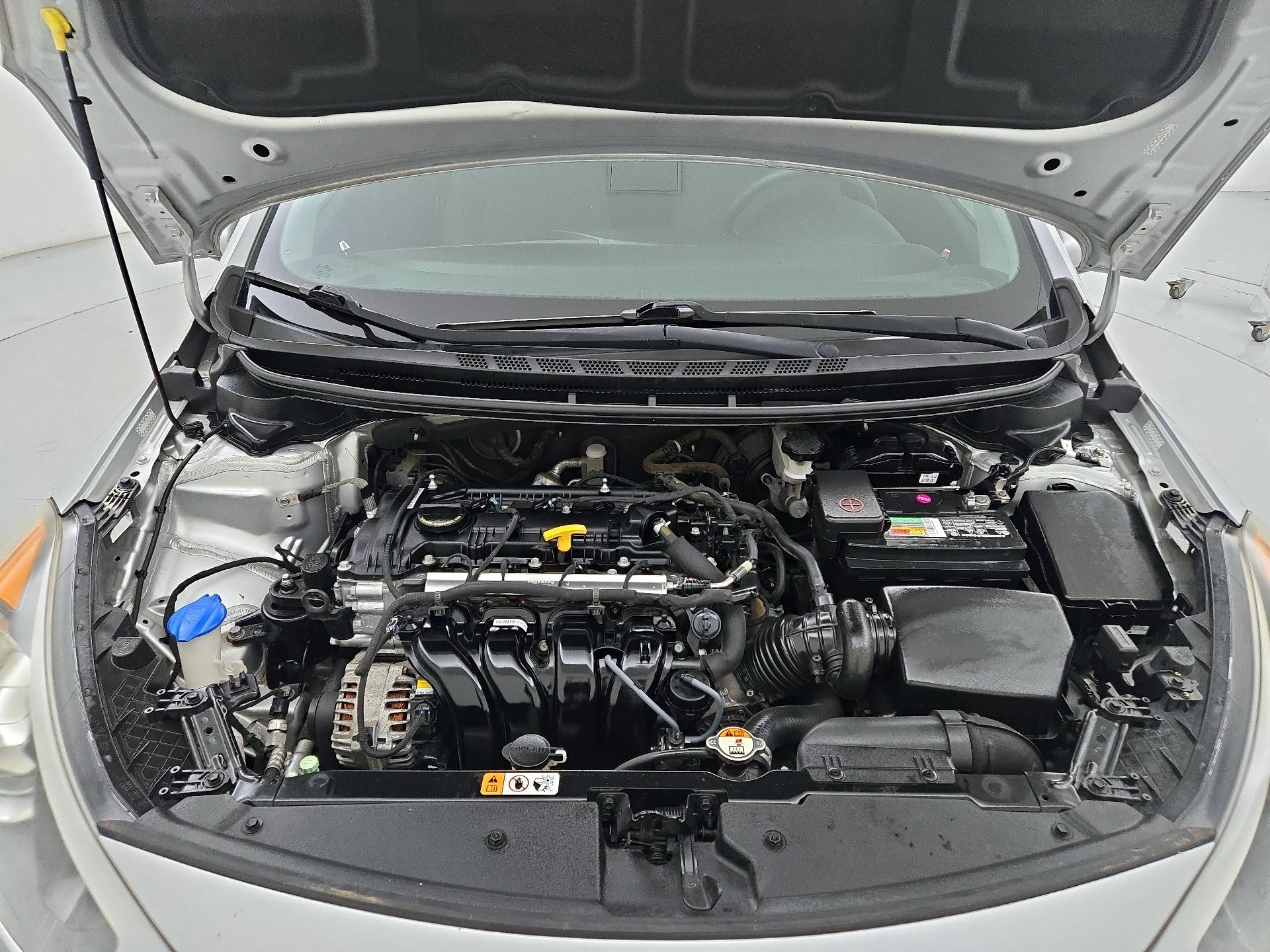 Thumbnail: 2016 Kia Forte - 20