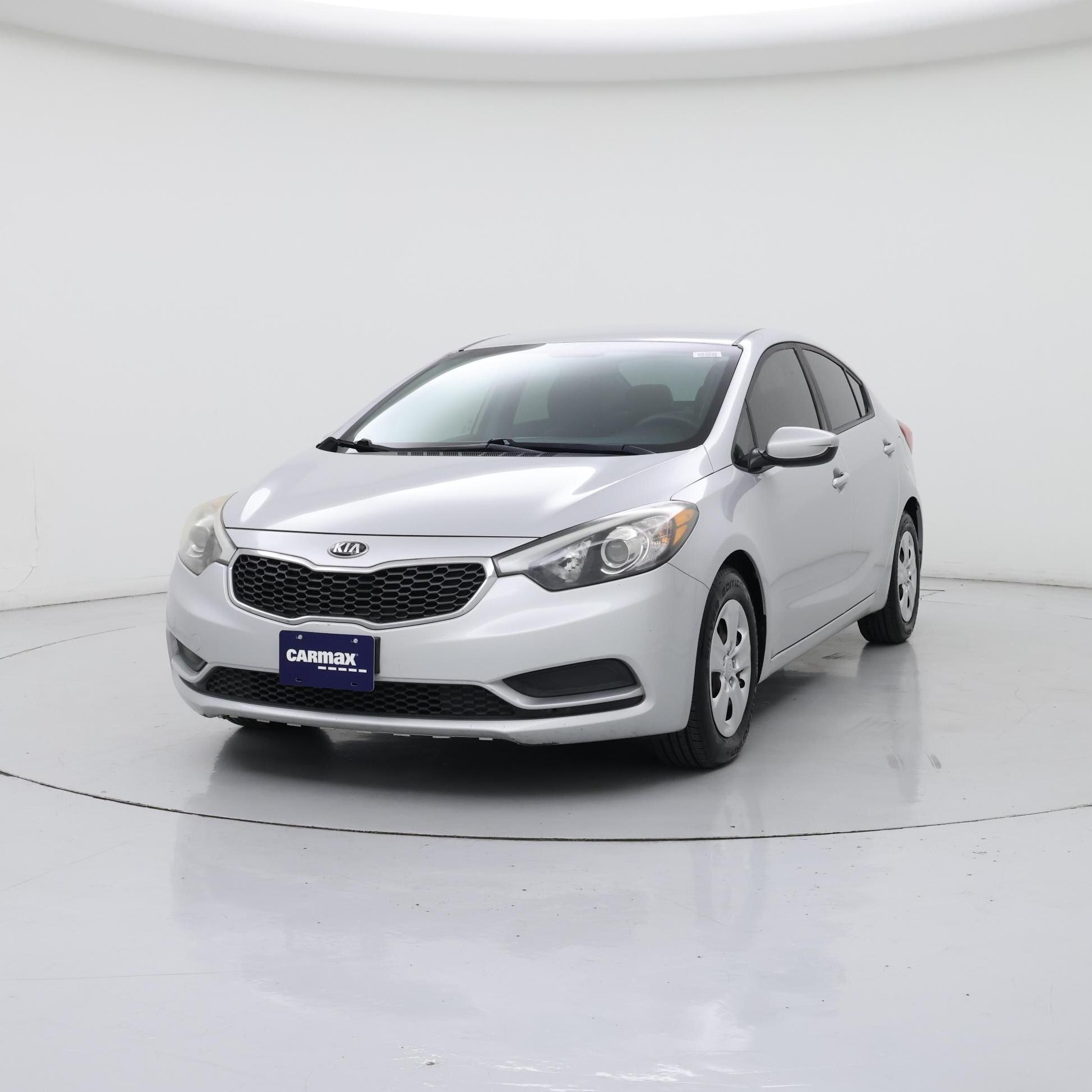 Thumbnail: 2016 Kia Forte - 4