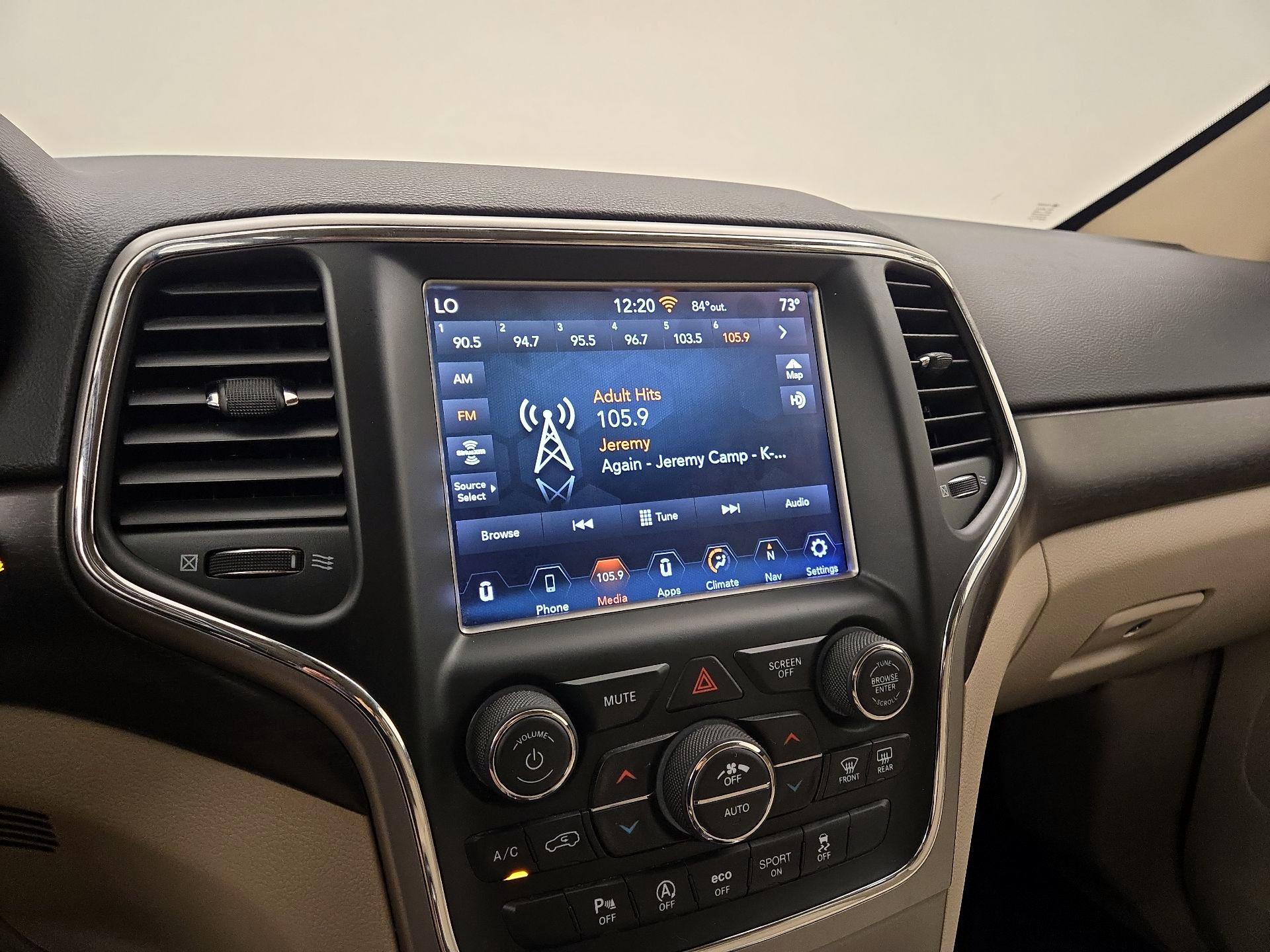 Thumbnail: 2018 Jeep Grand Cherokee - 16