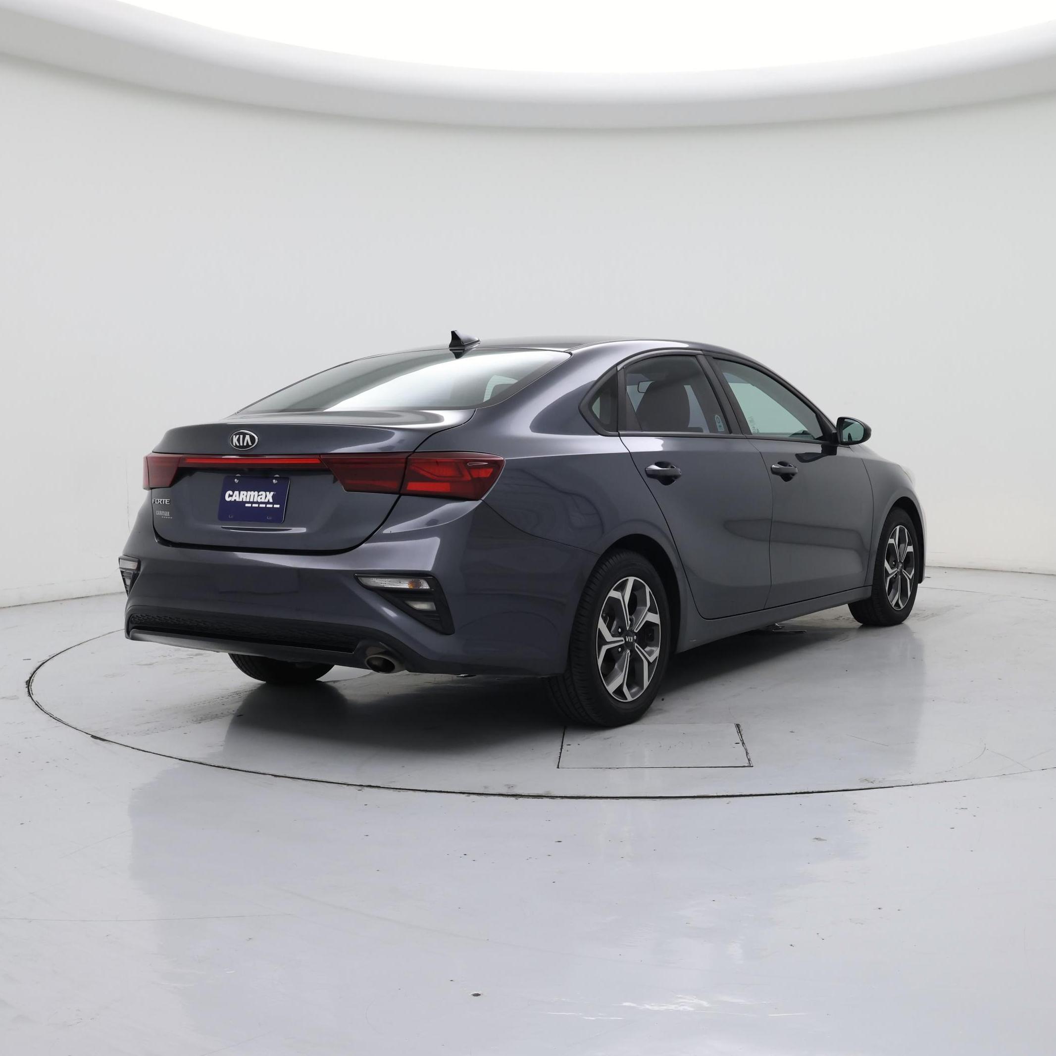 Thumbnail: 2020 Kia Forte - 8