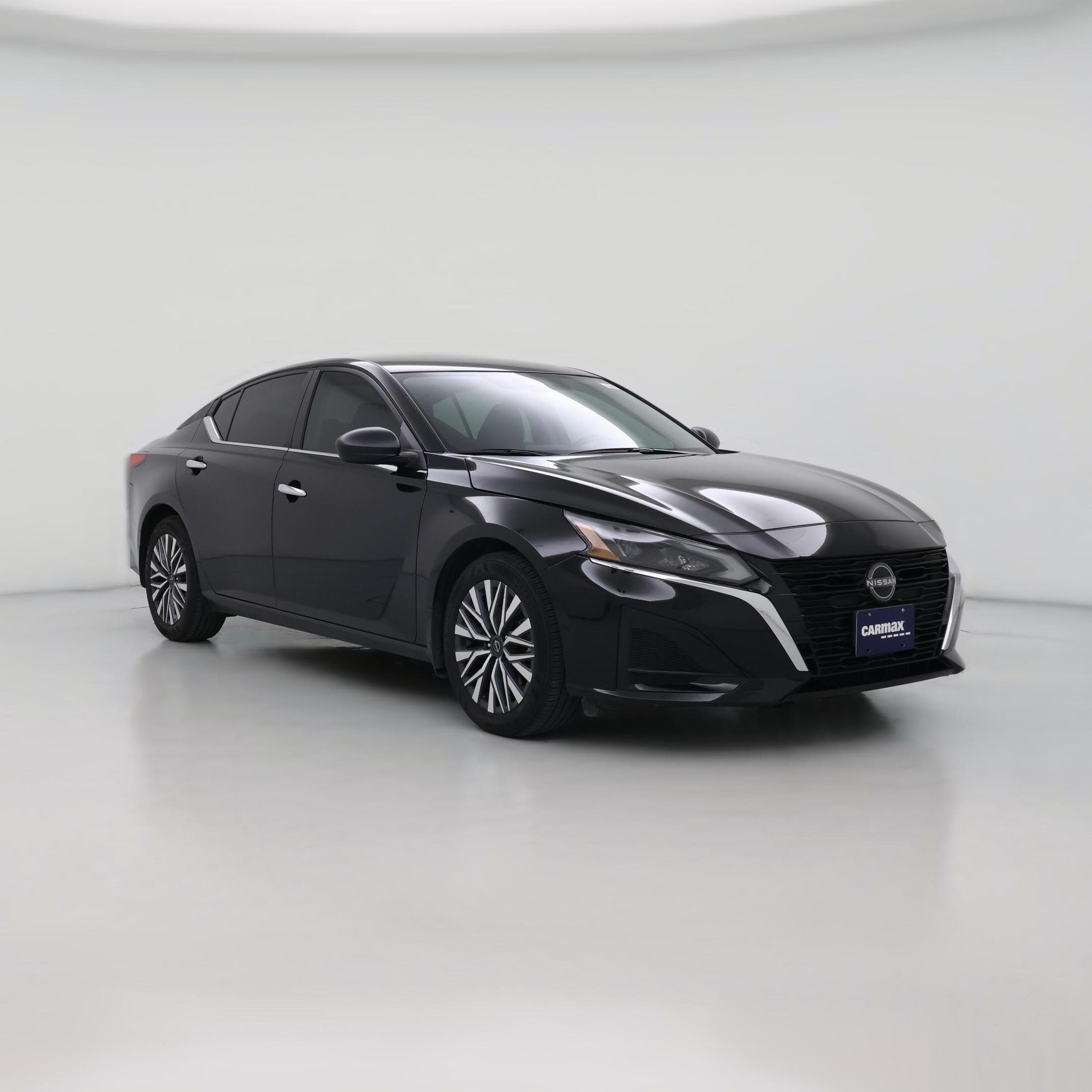 Thumbnail: 2024 Nissan Altima - 1