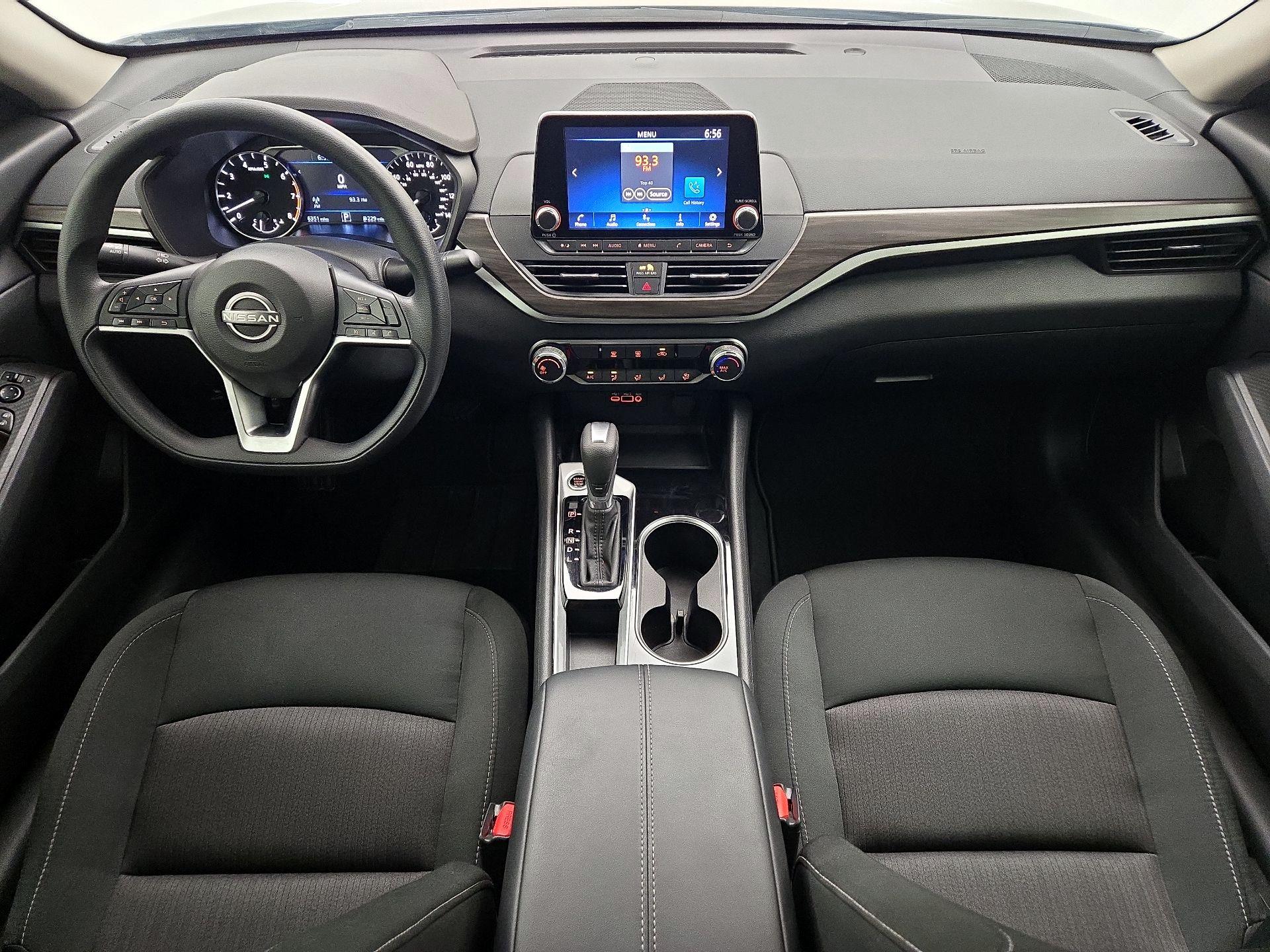 Thumbnail: 2024 Nissan Altima - 9