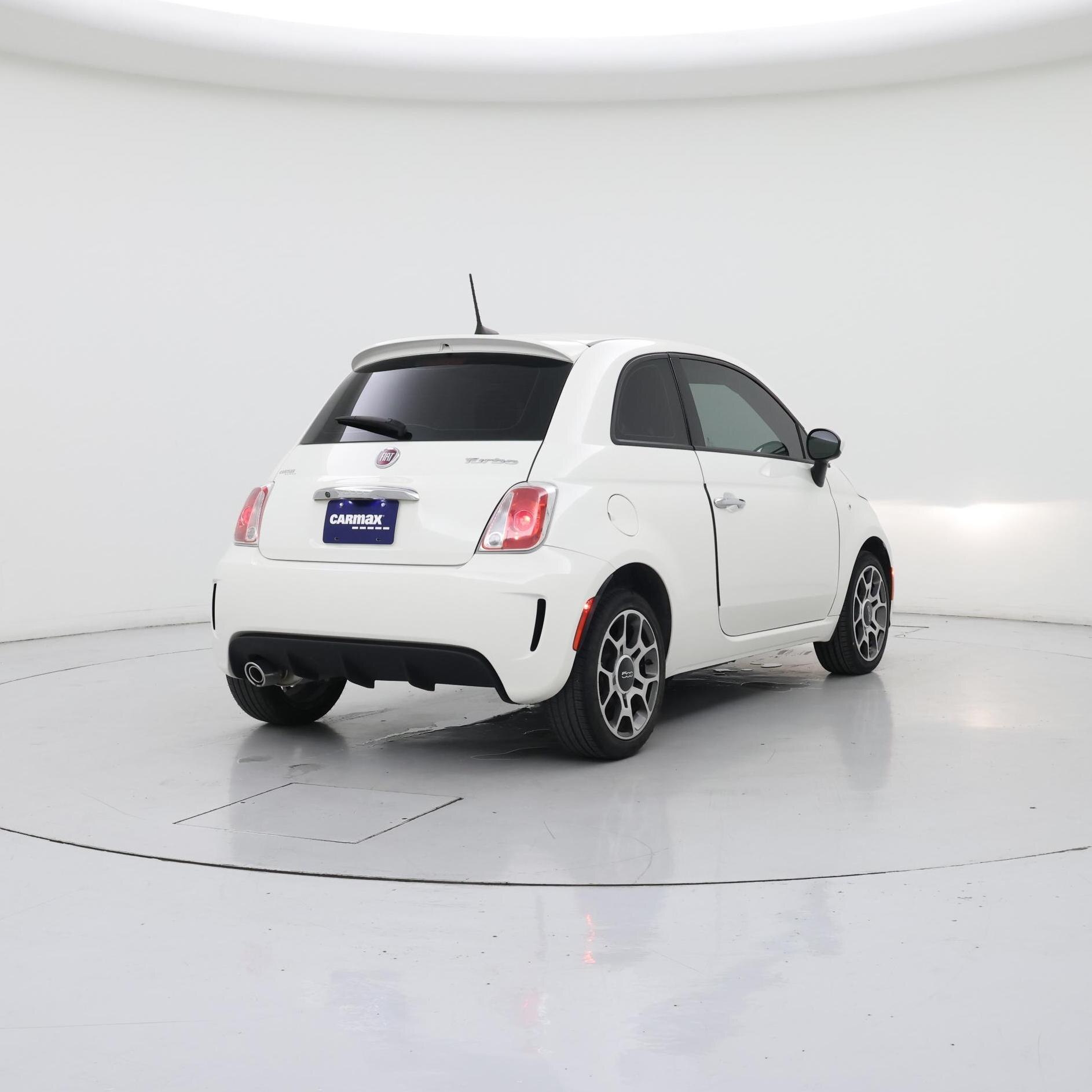 Thumbnail: 2019 Fiat 500 - 8