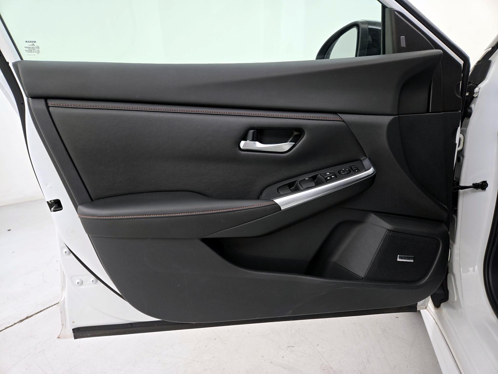 Thumbnail: 2020 Nissan Sentra - 12
