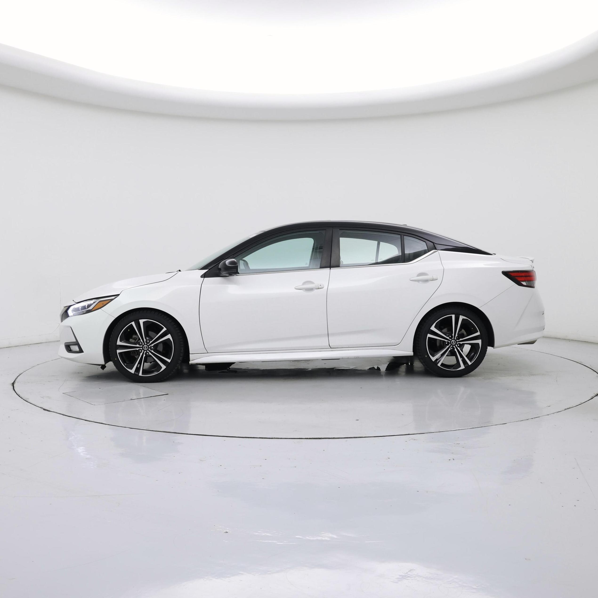 Thumbnail: 2020 Nissan Sentra - 3