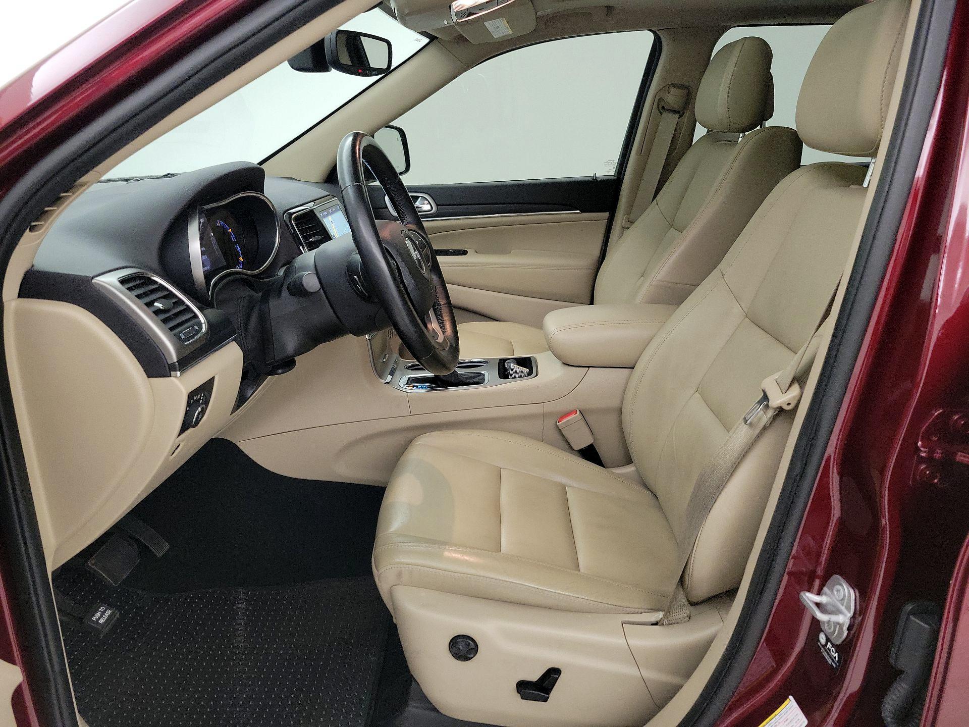 Thumbnail: 2021 Jeep Grand Cherokee - 11