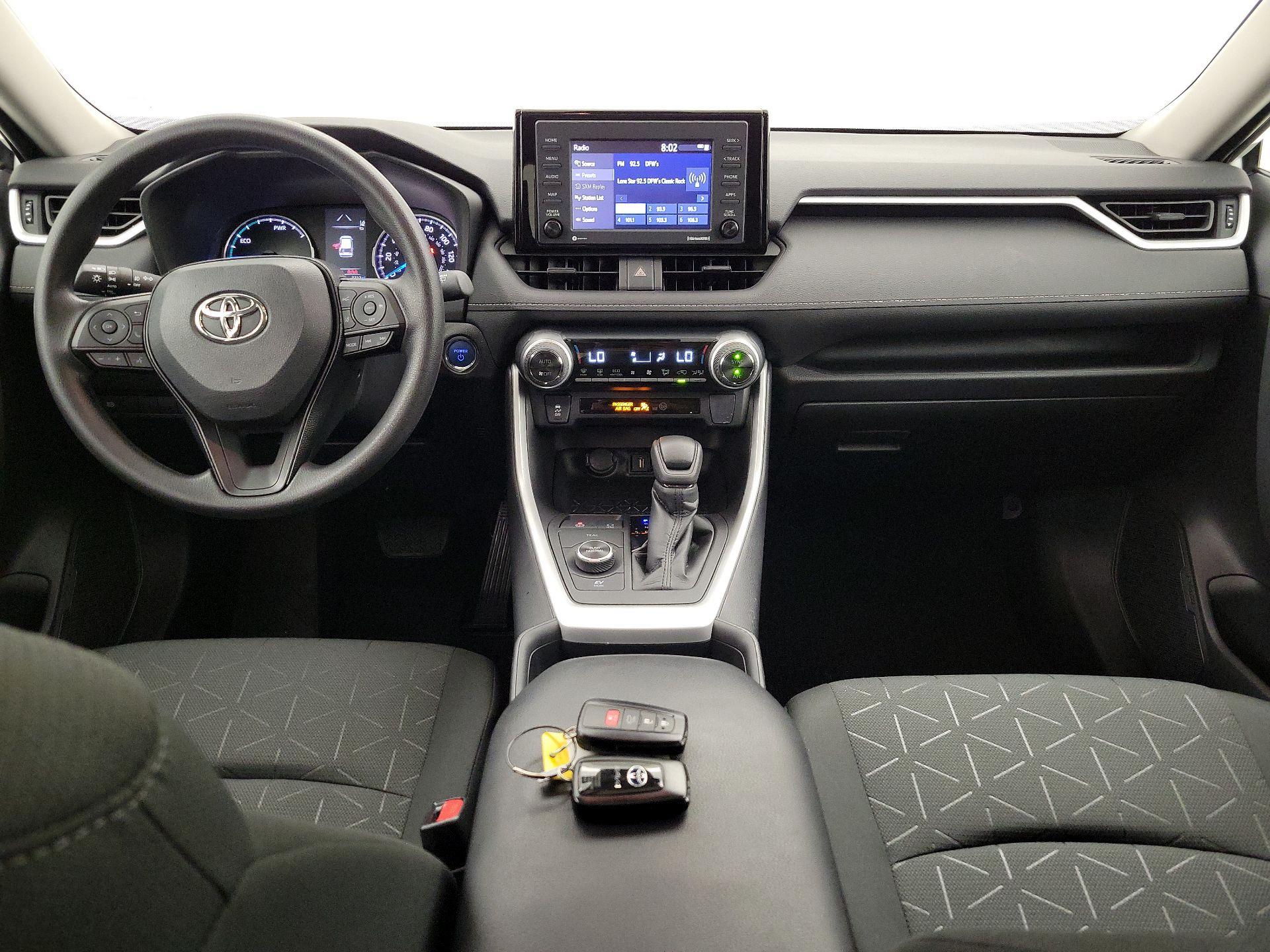 Thumbnail: 2021 Toyota RAV4 - 9