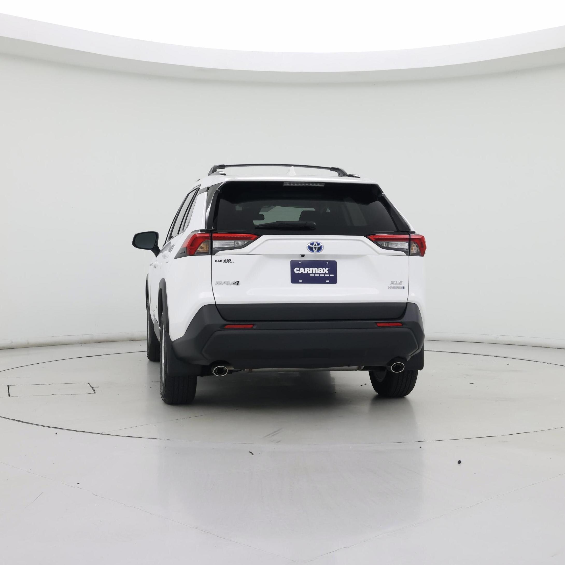 Thumbnail: 2021 Toyota RAV4 - 6