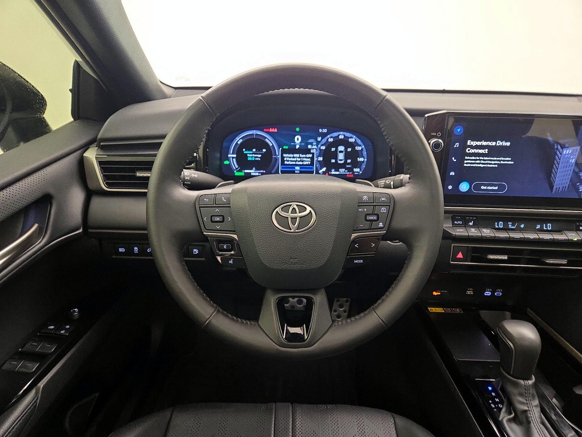 Thumbnail: 2025 Toyota Camry - 10
