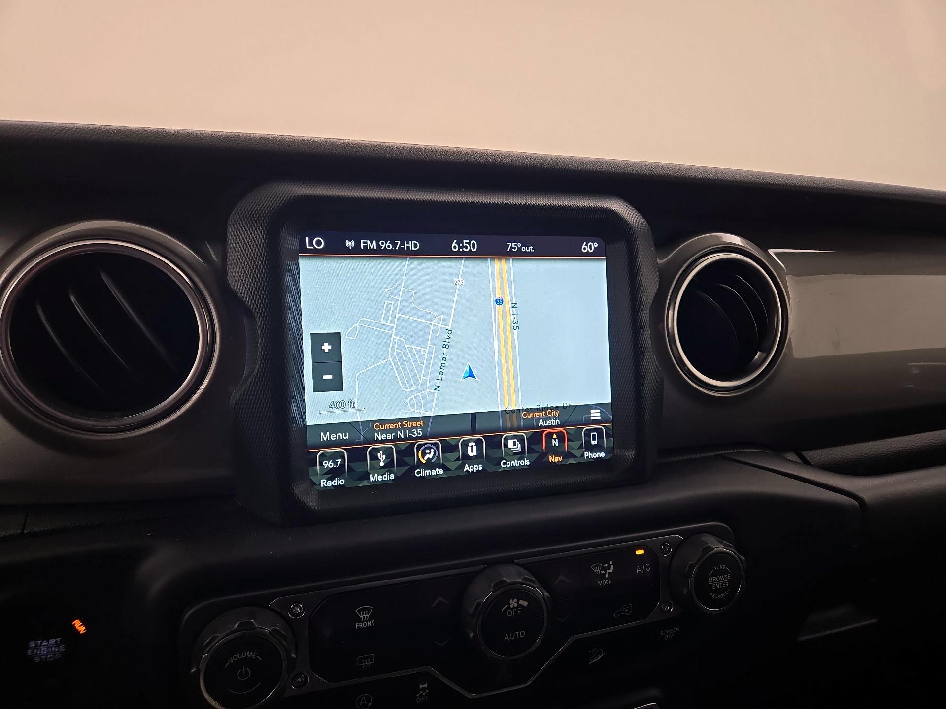 Thumbnail: 2018 Jeep Wrangler - 14