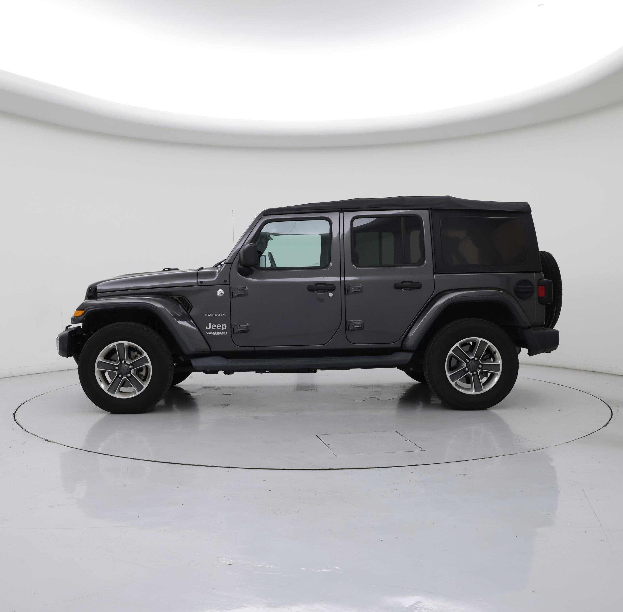 Thumbnail: 2018 Jeep Wrangler - 3