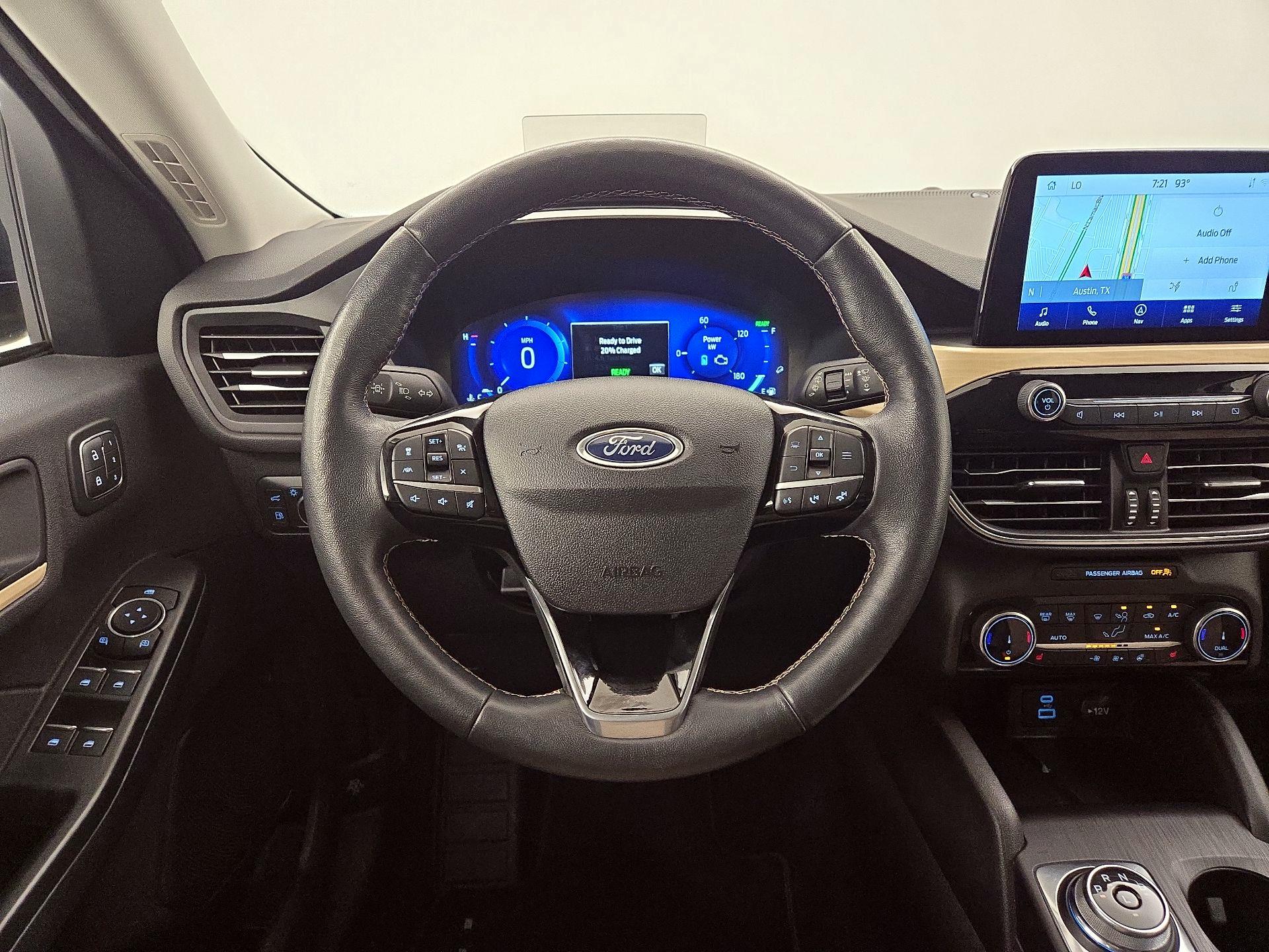 Thumbnail: 2022 Ford Escape - 10