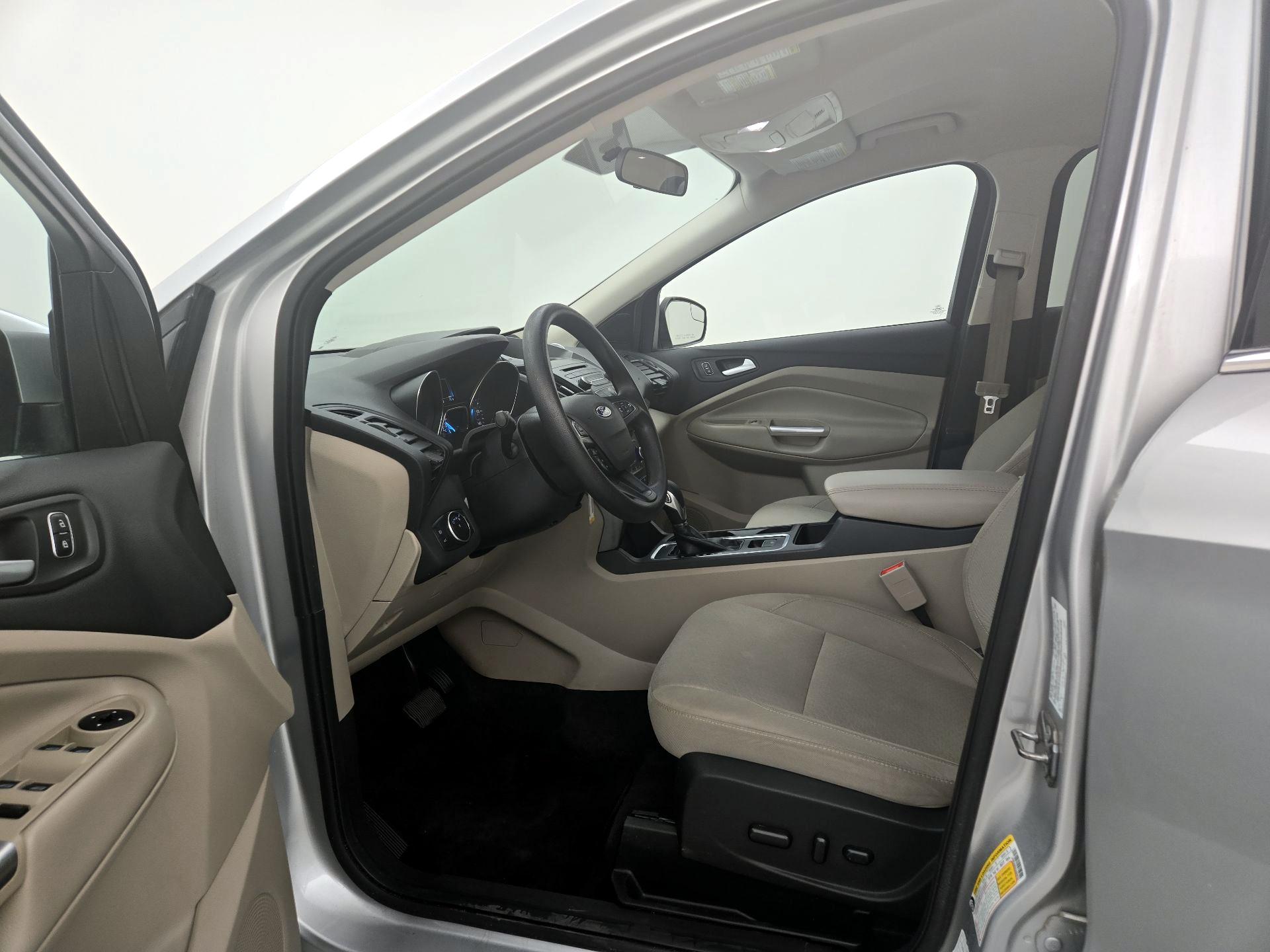 Thumbnail: 2018 Ford Escape - 11