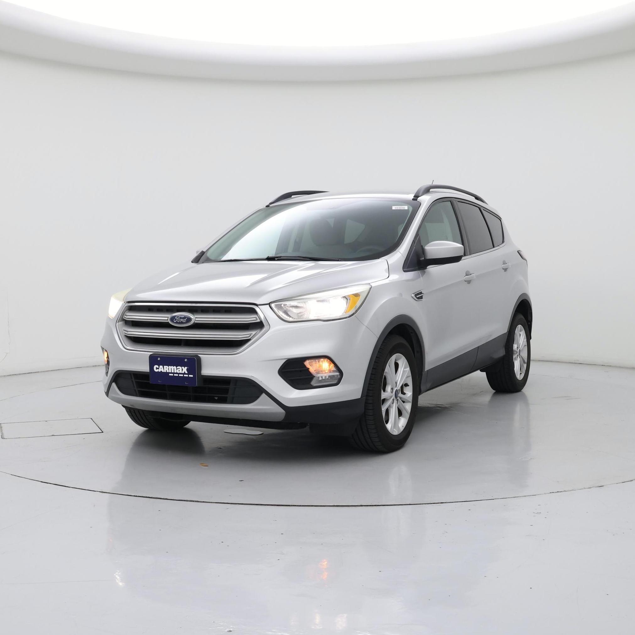 Thumbnail: 2018 Ford Escape - 4