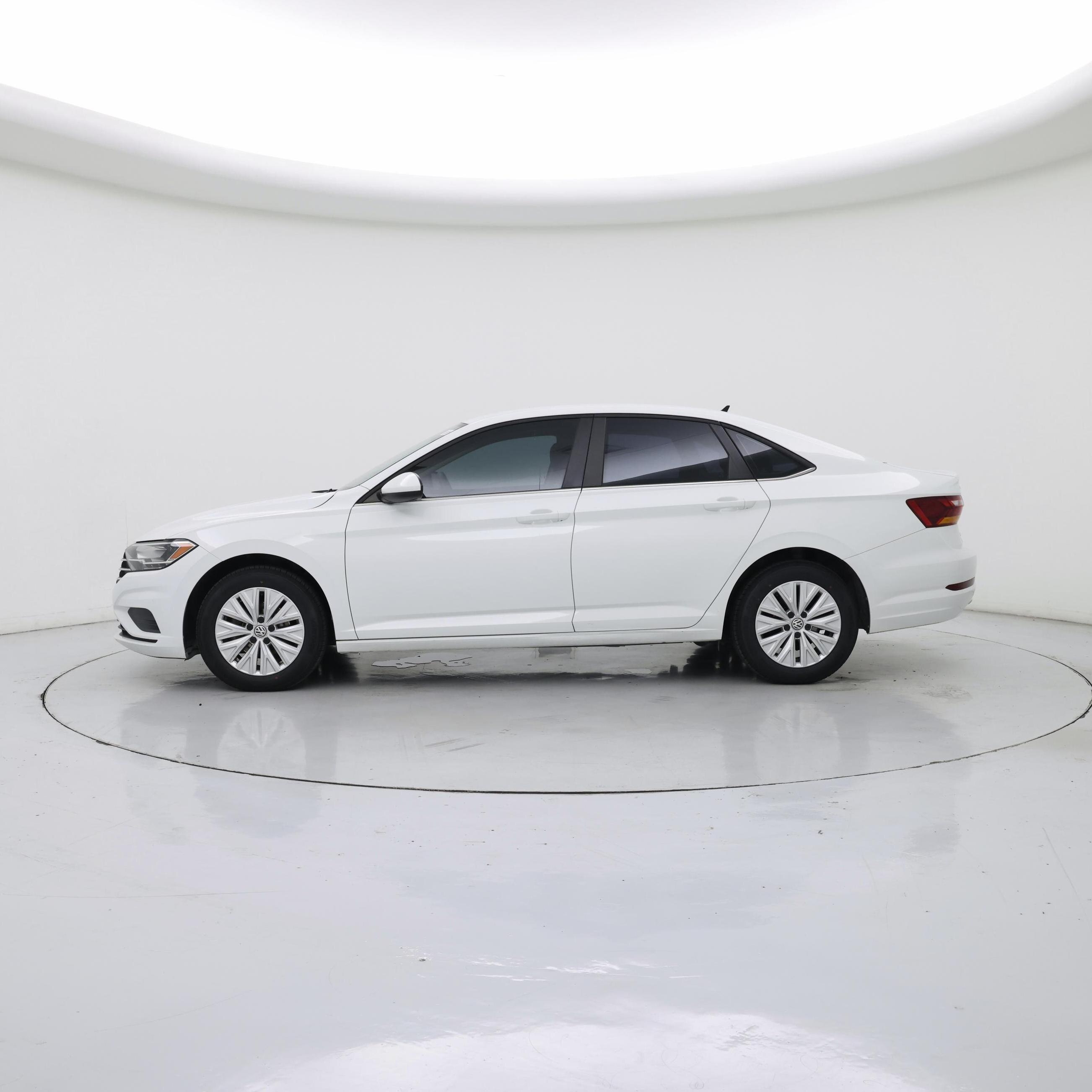 Thumbnail: 2019 Volkswagen Jetta - 3