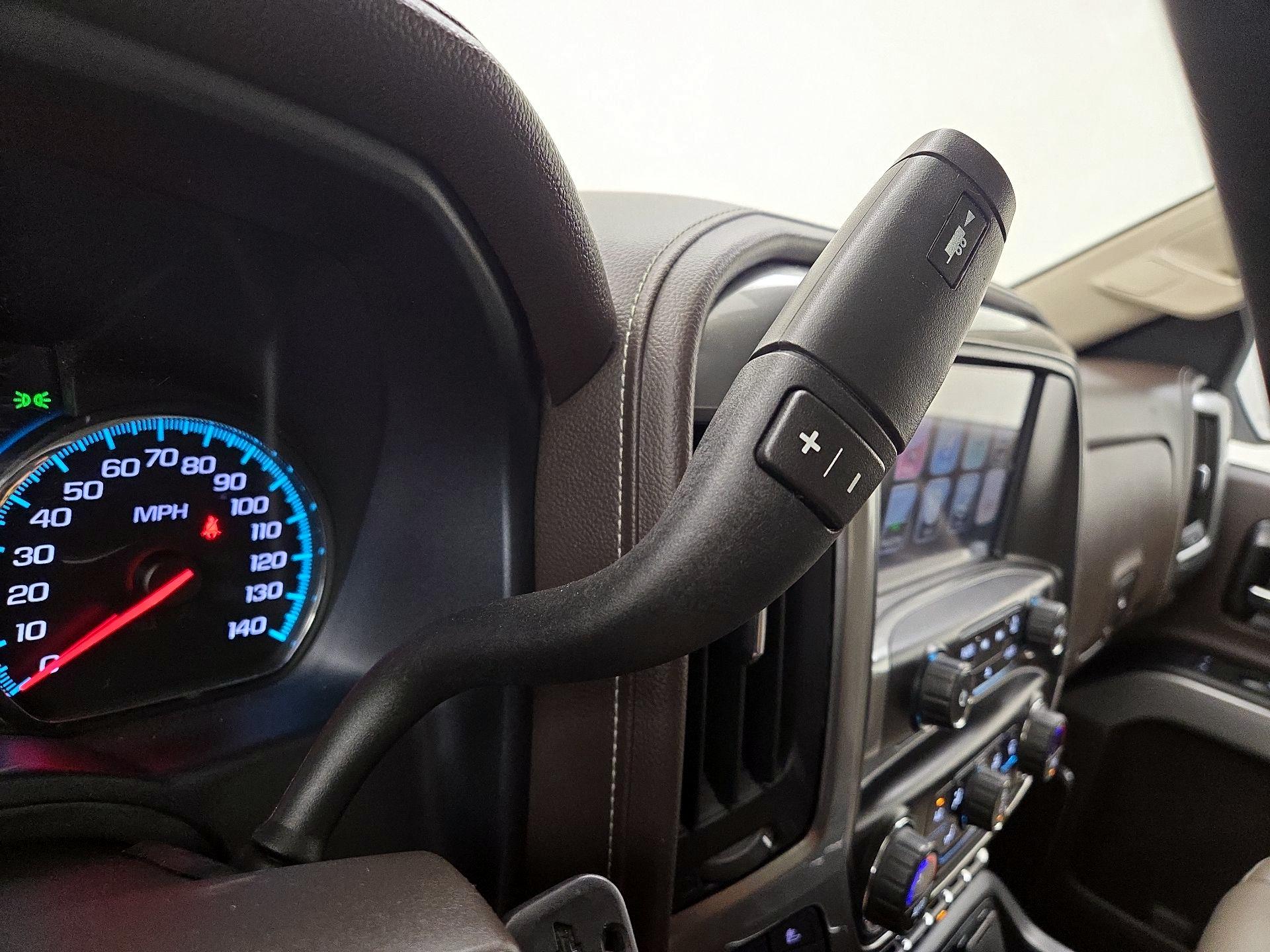 Thumbnail: 2015 Chevrolet Silverado 1500 - 18