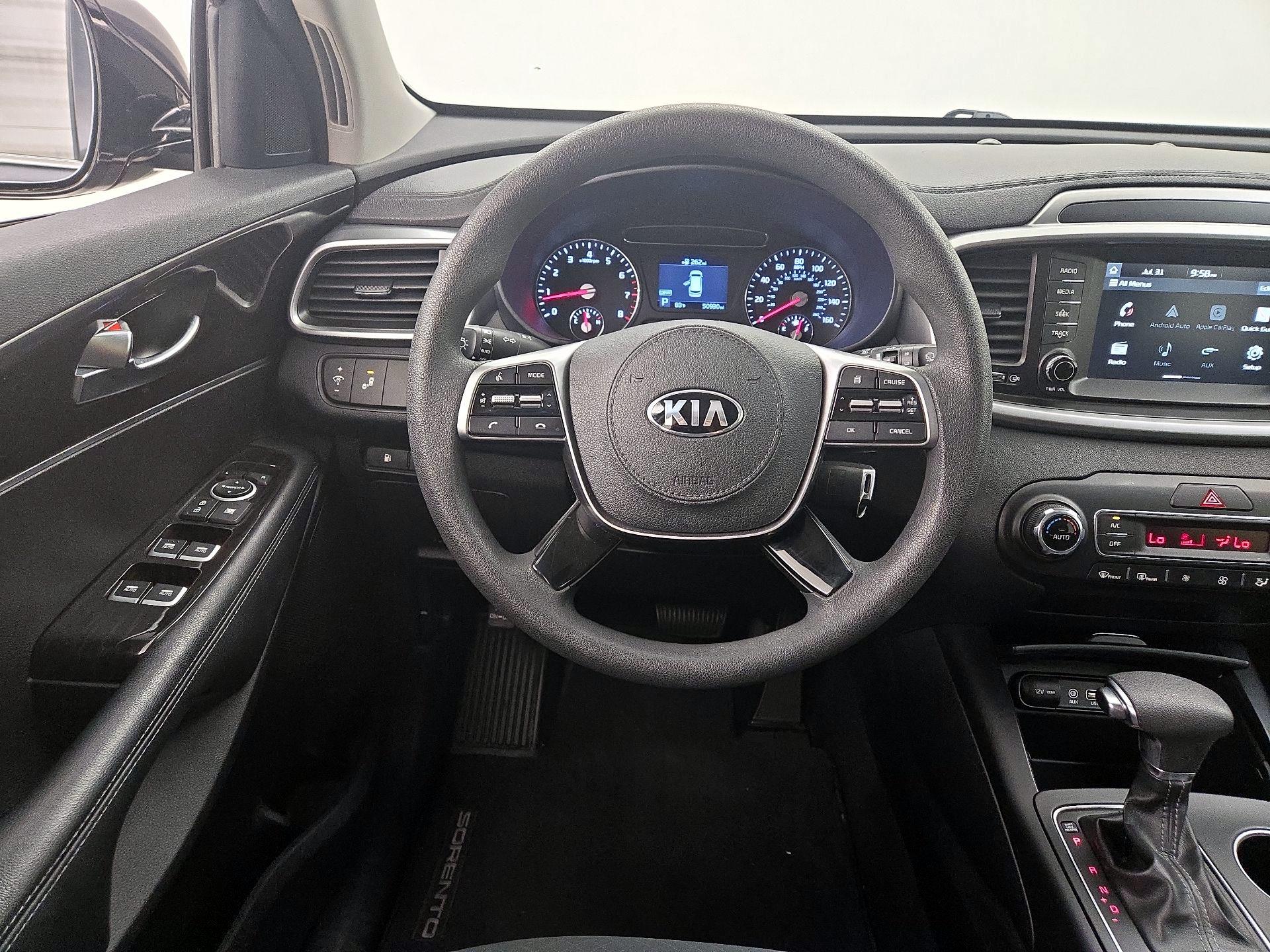 Thumbnail: 2019 Kia Sorento - 10