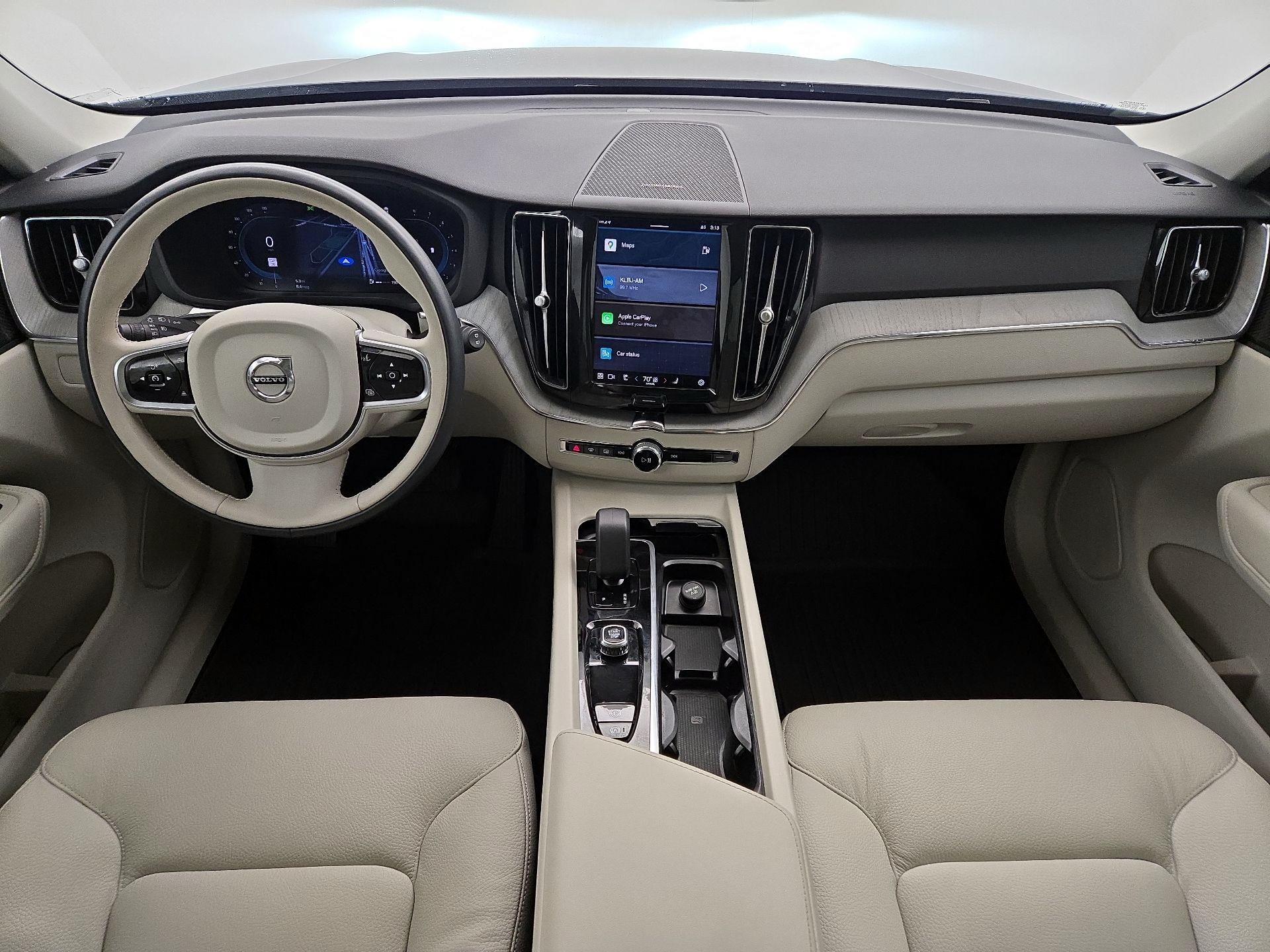Thumbnail: 2024 Volvo XC60 - 9