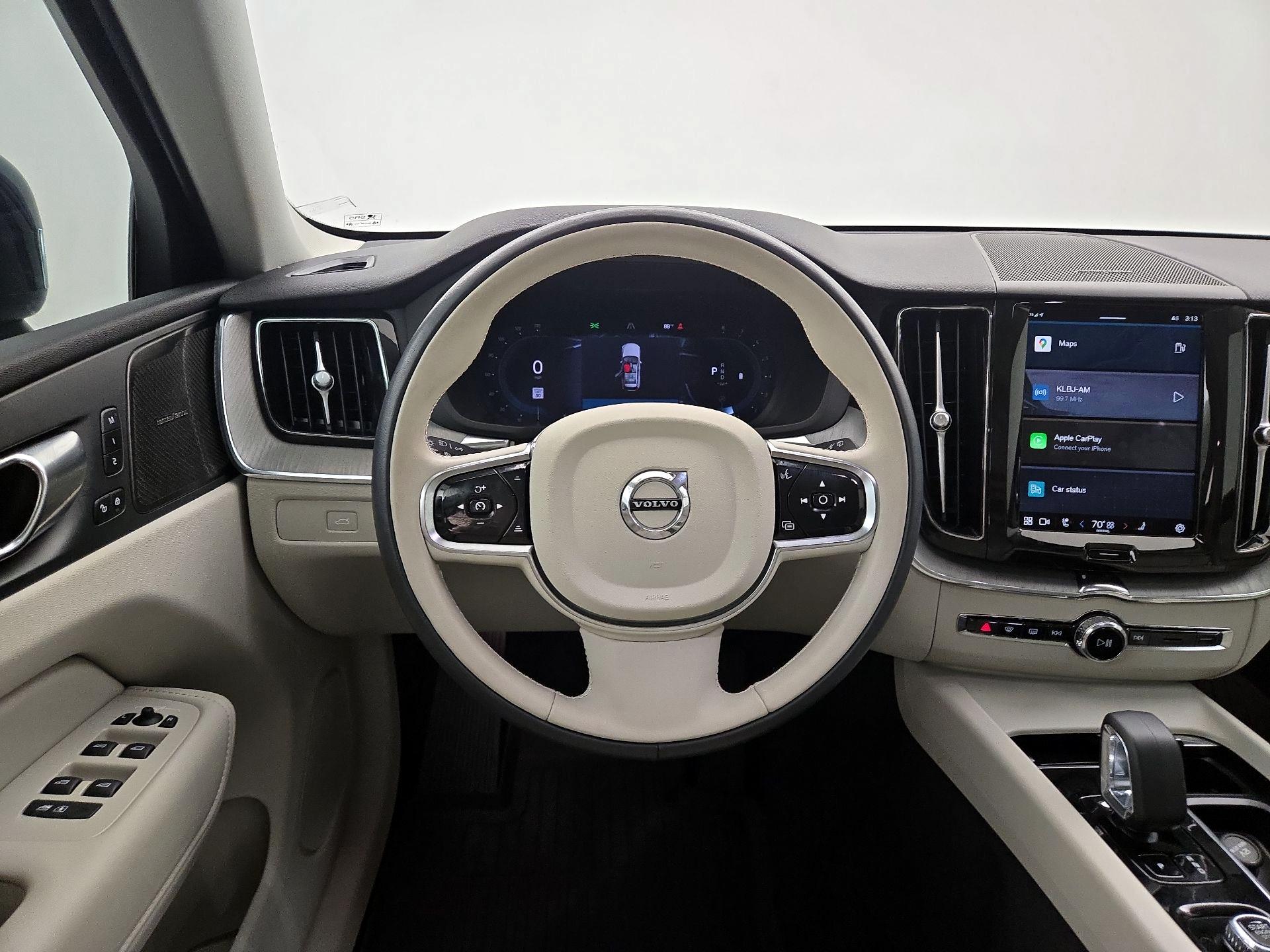 Thumbnail: 2024 Volvo XC60 - 10