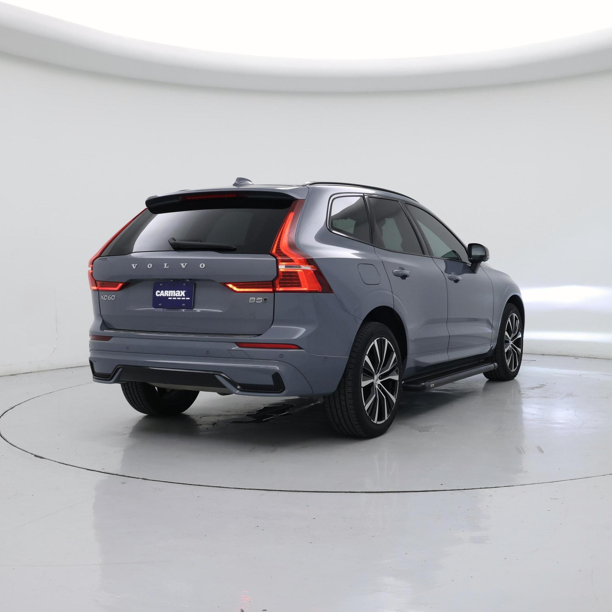Thumbnail: 2024 Volvo XC60 - 8