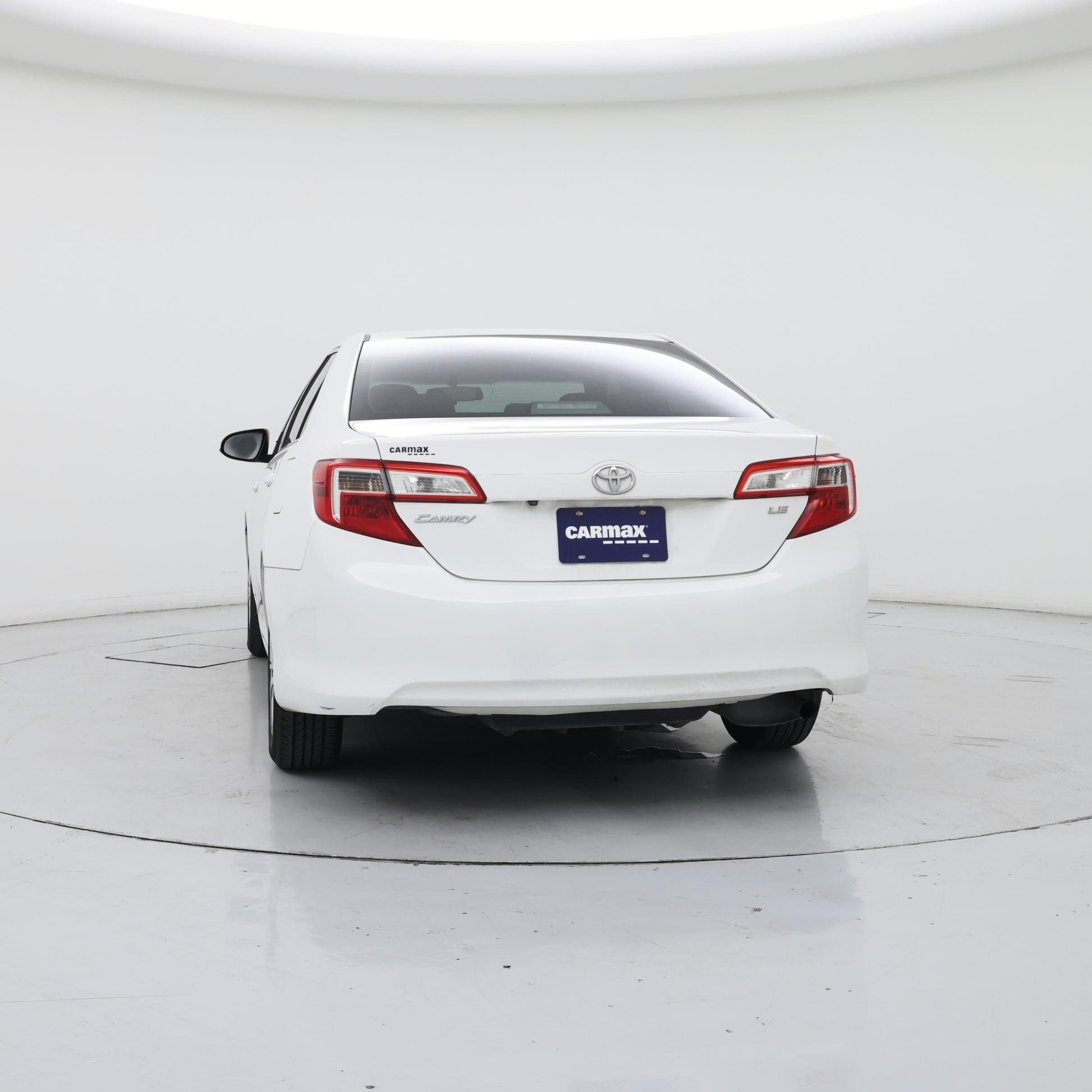Thumbnail: 2014 Toyota Camry - 6