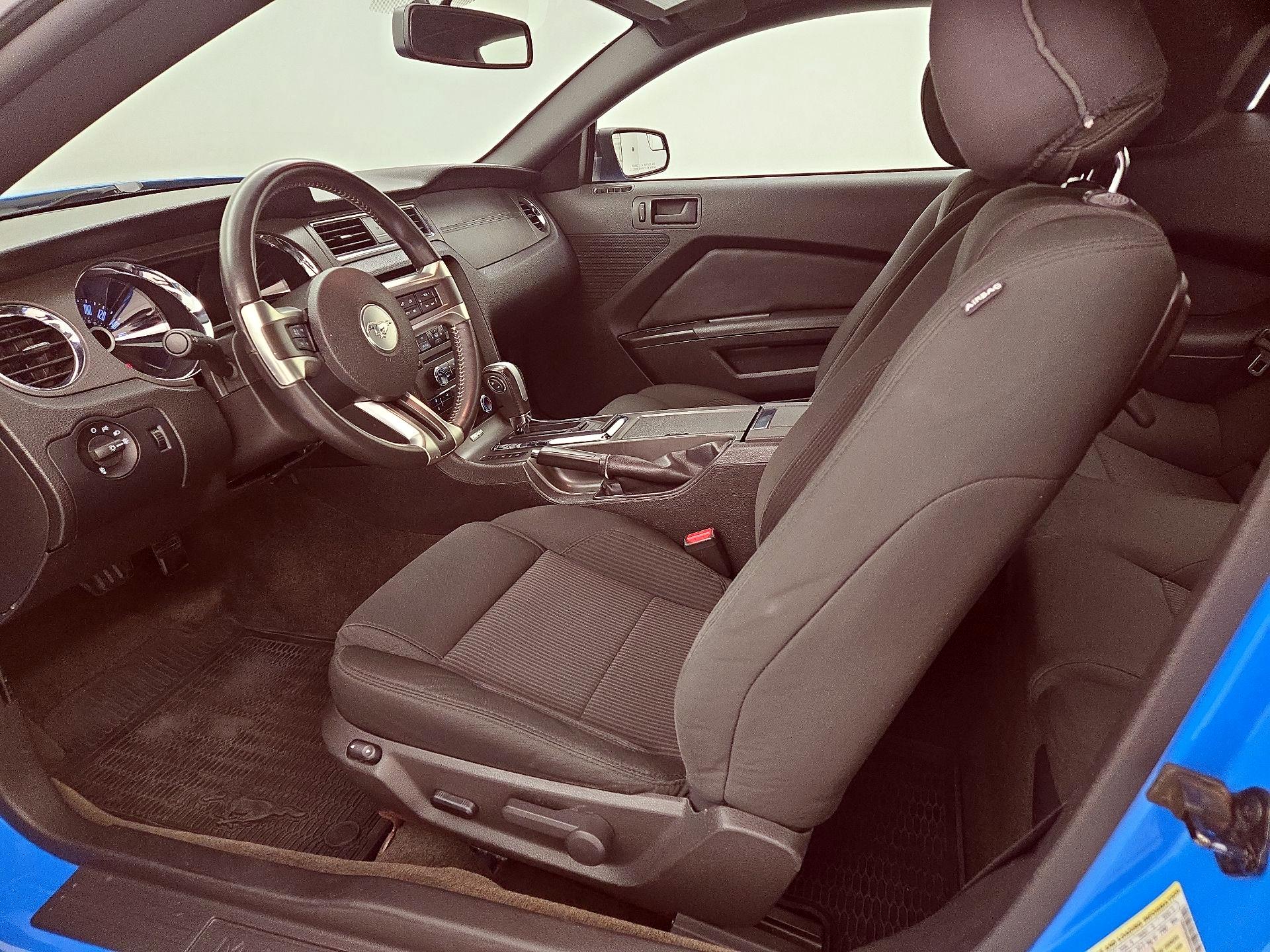 Thumbnail: 2014 Ford Mustang - 11